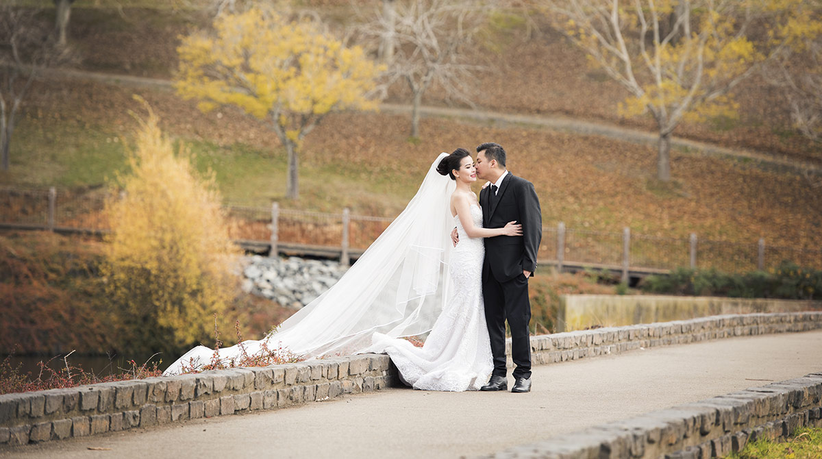 thorngrove manor engagement shoot - rya & evan 26 Bride and Groom holding one another