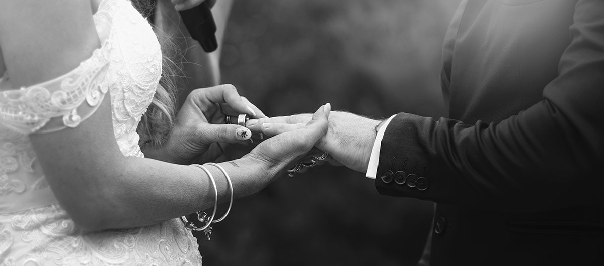 pepper tree cafe wedding - amanda & daniel 118 Putting on ring