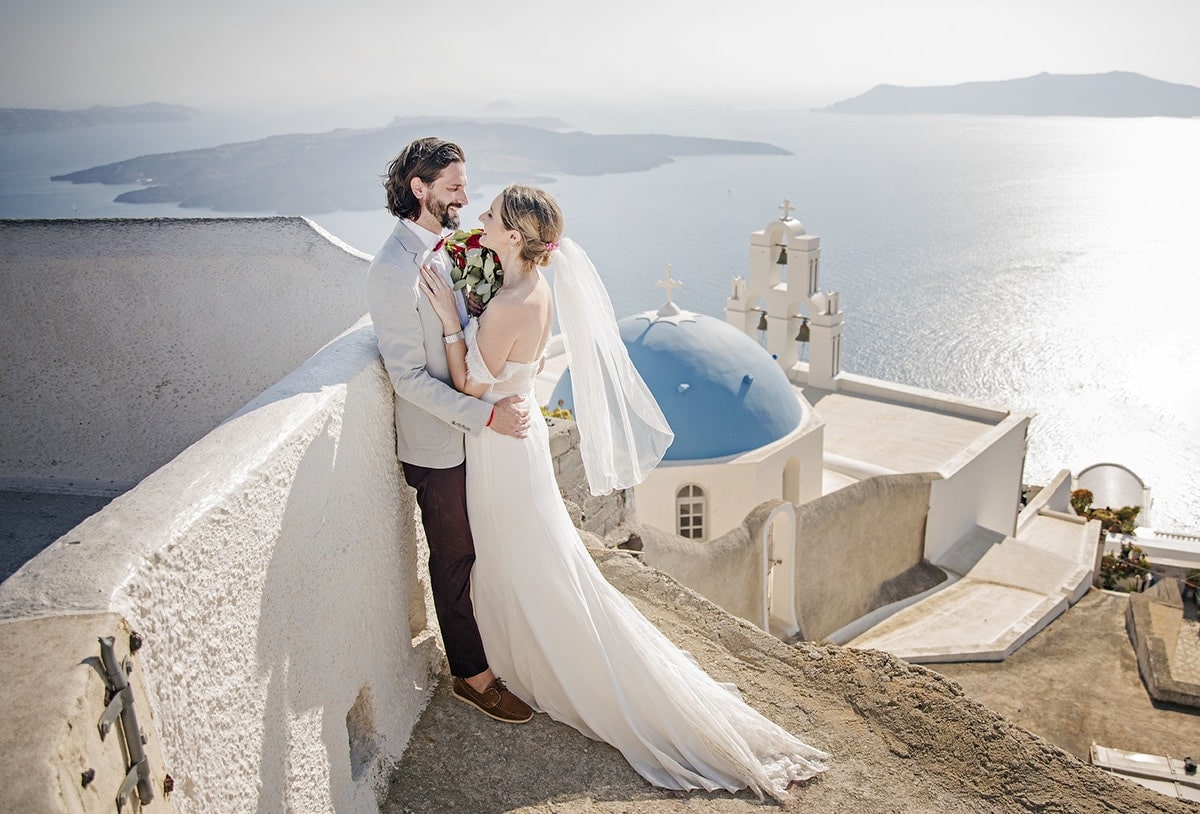 Why you should bring your photographer with you to your destination wedding