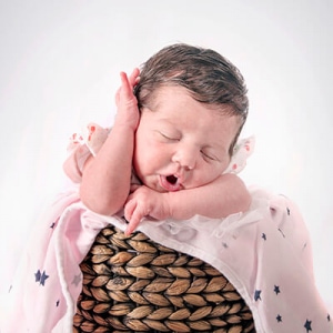 baby ivy - newborn shoot 16 Baby Ivy - Newborn Shoot