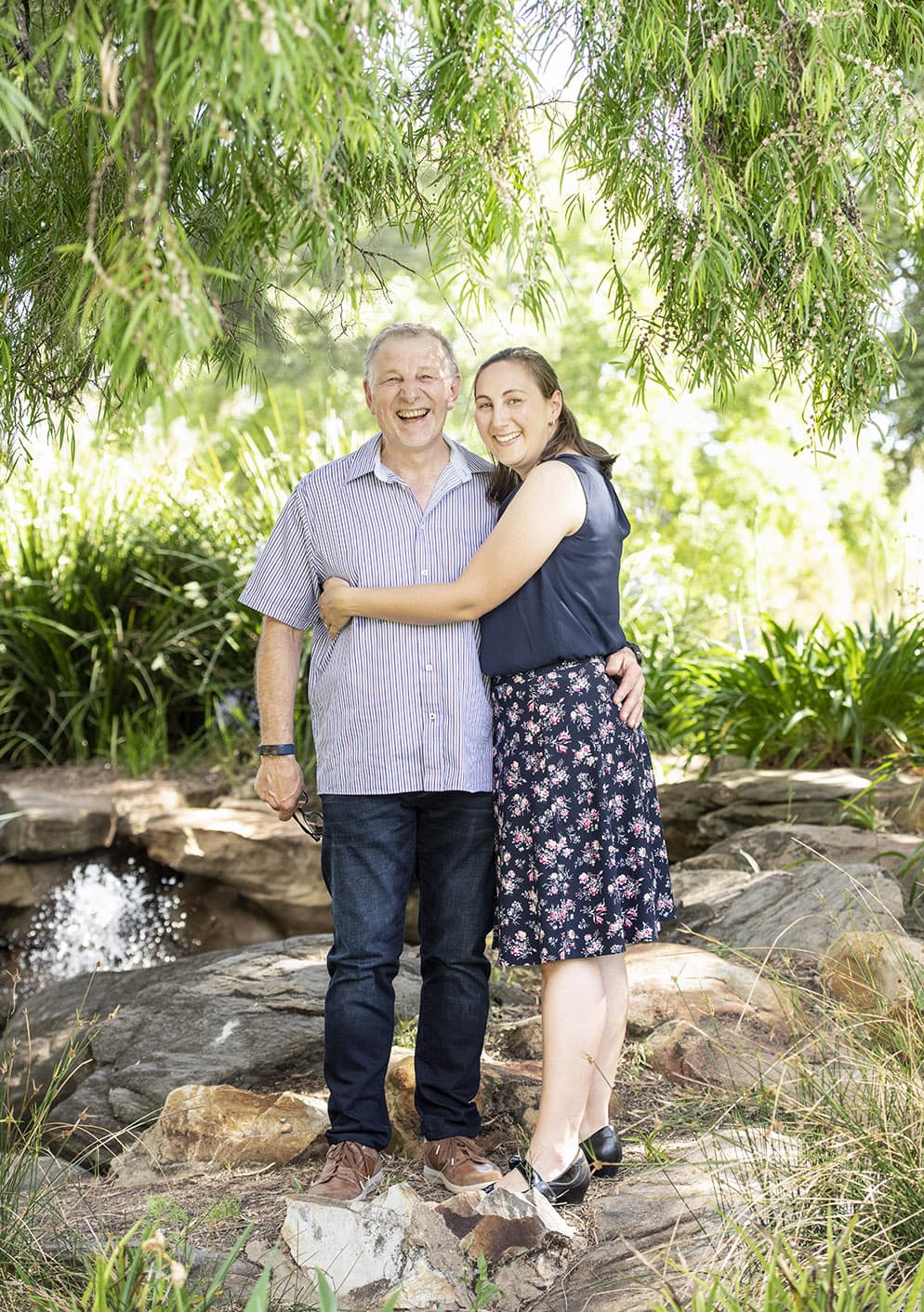 veale & himeji gardens family shoot 29 Holding Dad