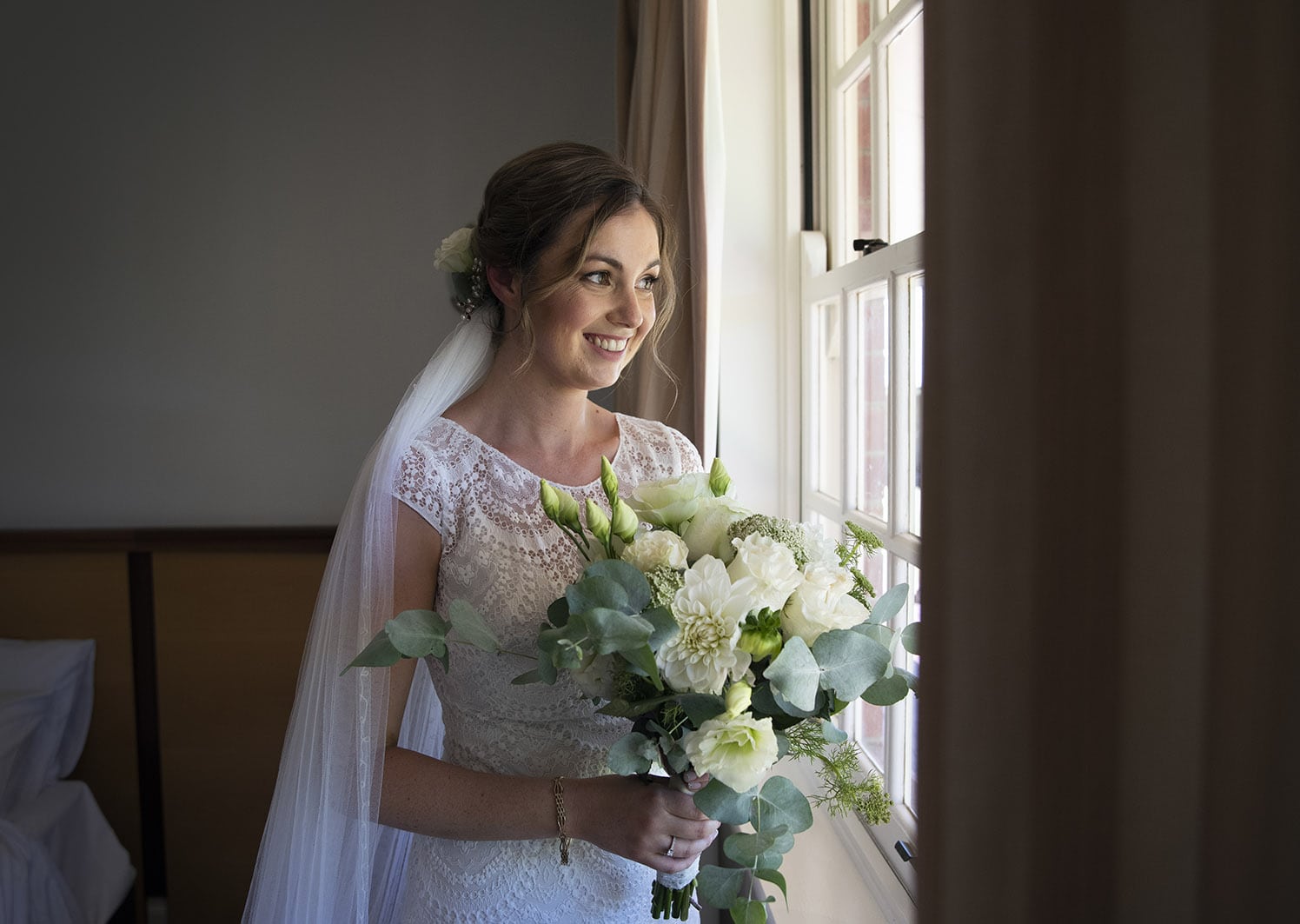 serafino wines wedding - claire & arron 32 Bride ready to goto her ceremony