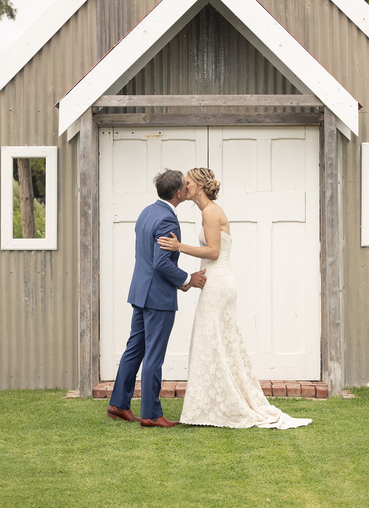 crabtree farm wedding - sarah & elten 21 First kiss at Crabtree farm