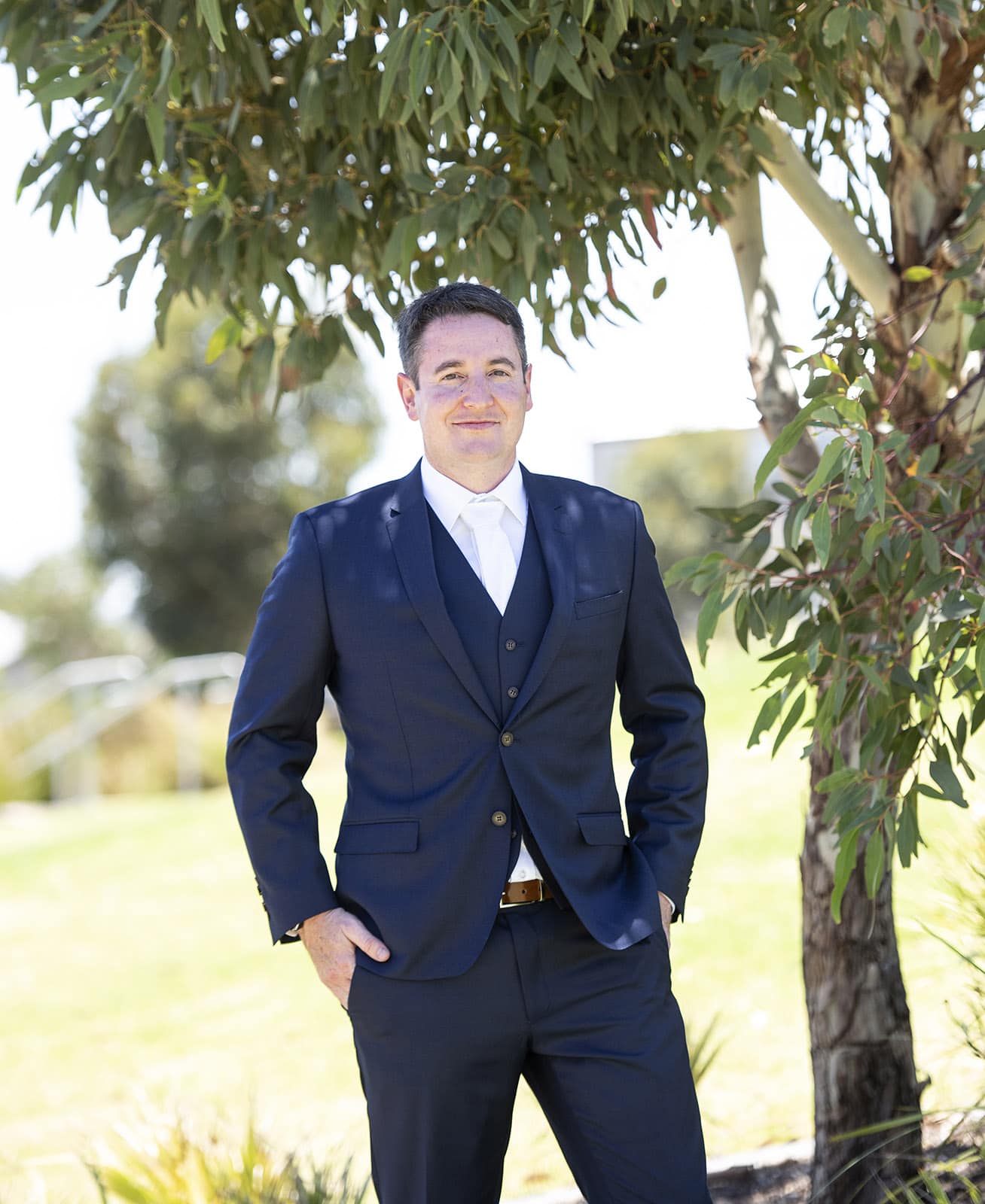 serafino wines wedding - claire & arron 17 Groom looking swish