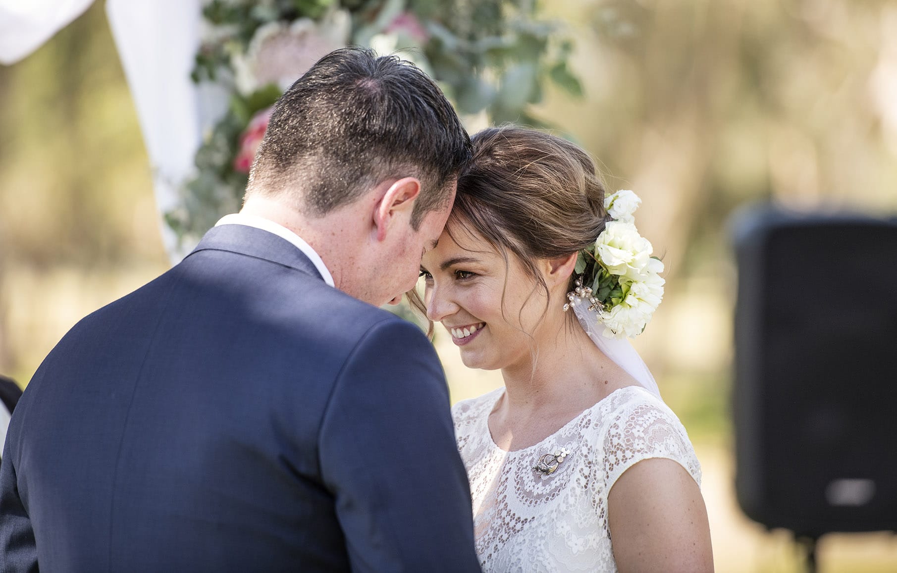 serafino wines wedding - claire & arron 48 Head butt