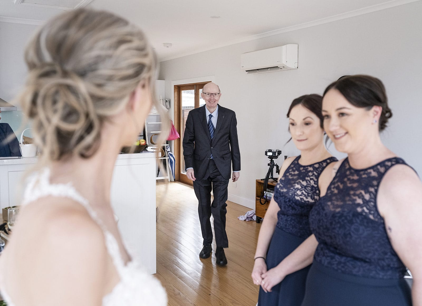 mount lofty house wedding - katrina & lucas 20 Dad's first look of dress