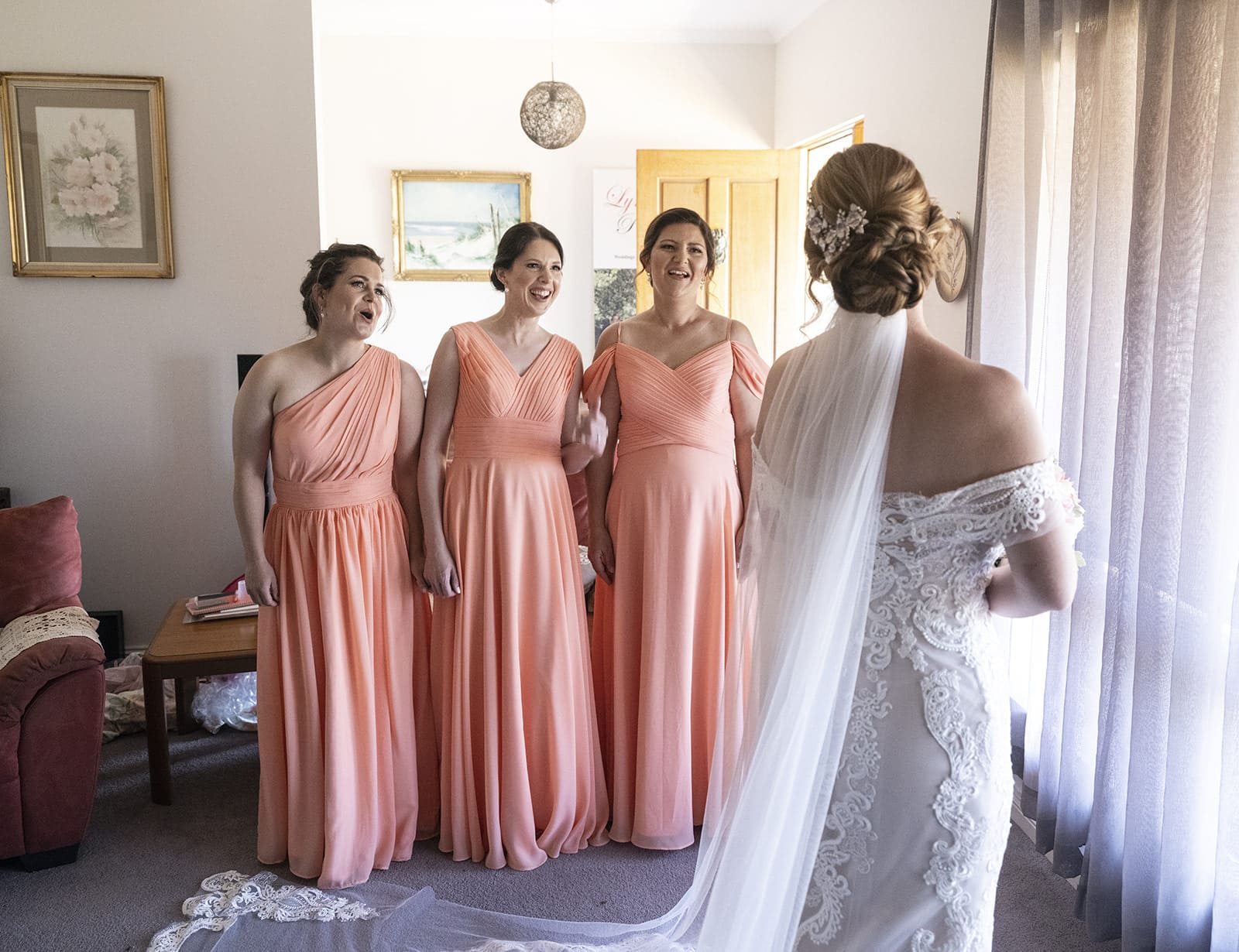 coriole wines wedding - marielle & brendan 17 bridesmaids looking at bride