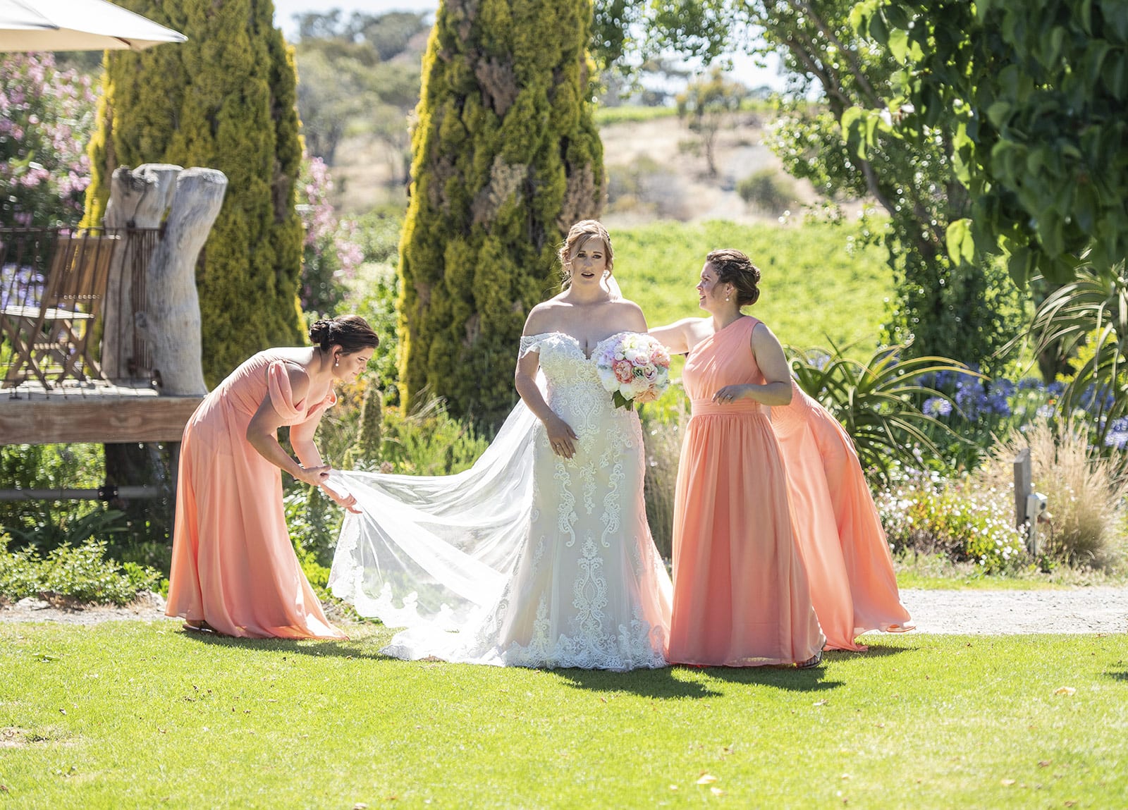 coriole wines wedding - marielle & brendan 20 bridesmaids preparing bride for first look