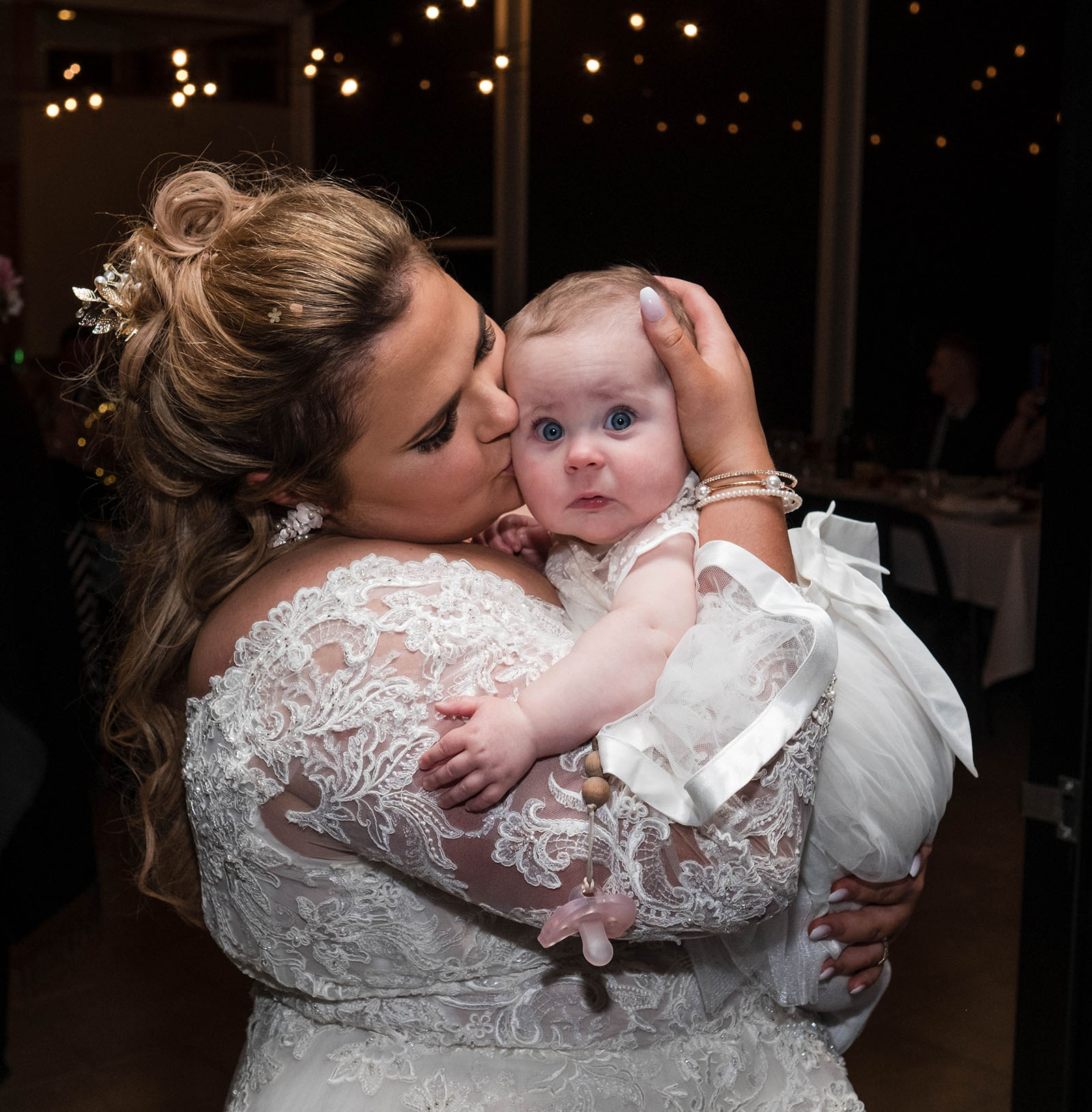 mclaren vale ekhidna wines wedding - kait & brayden 63 Kisses for bubbles