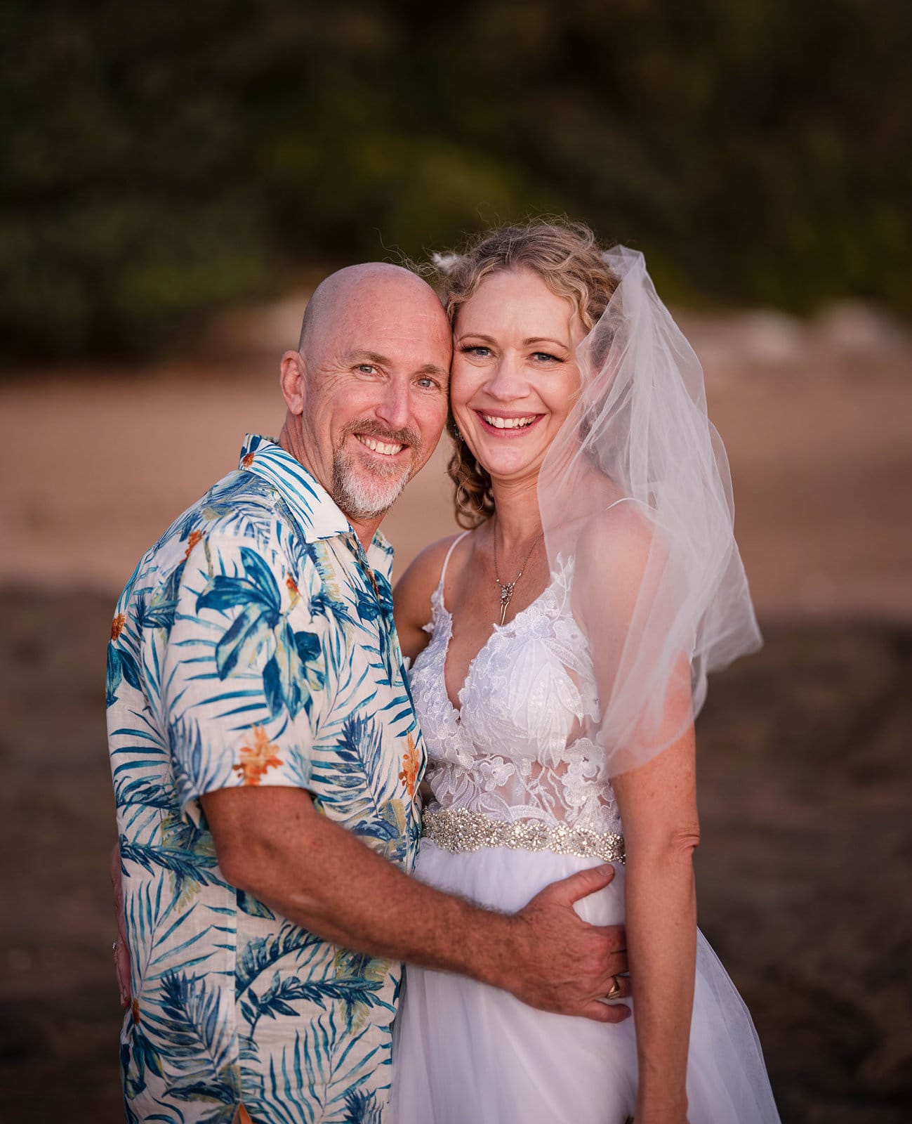 darwin's dudley point wedding - melanie & kerry 46 Bridal portrait of bride and groom