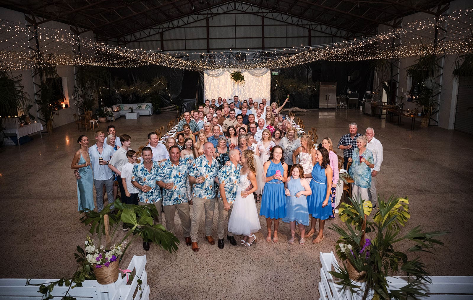 darwin's dudley point wedding - melanie & kerry 52 group shot of all wedding guests