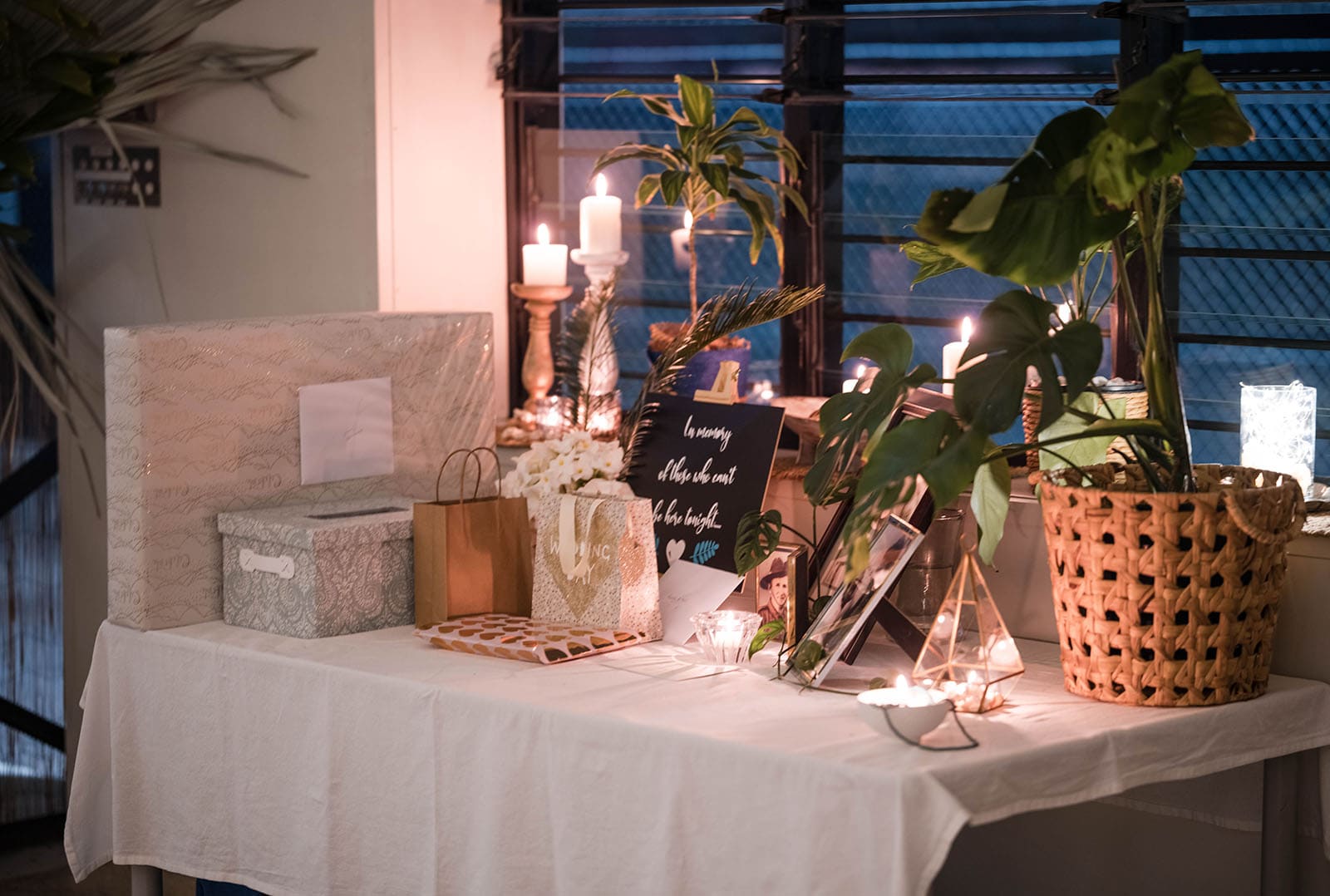 darwin's dudley point wedding - melanie & kerry 51 wedding memorial table