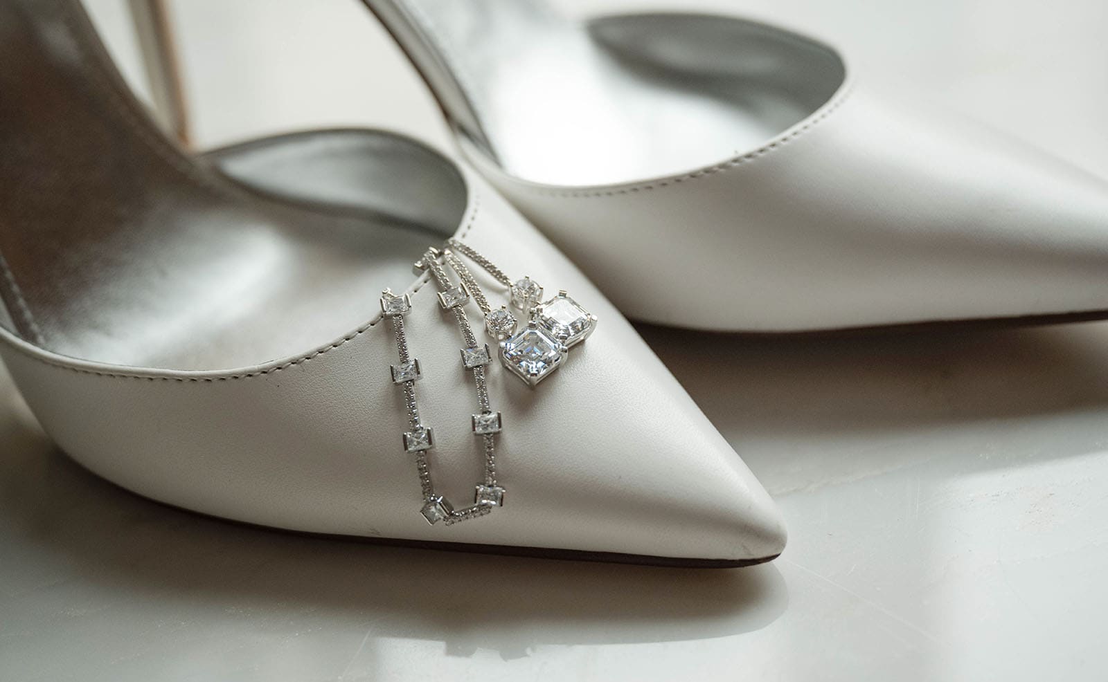 adelaide bridal photoshoot and reception - emre & sara 4 Bridal jewellery on white shoes