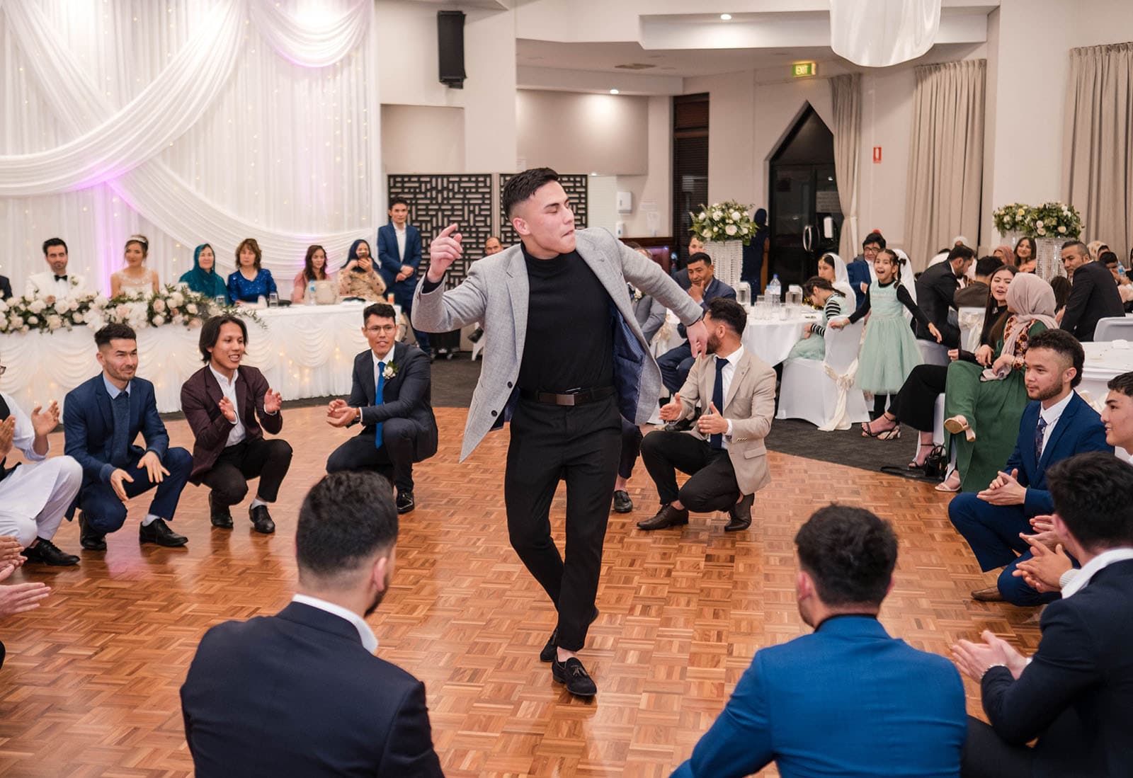 adelaide bridal photoshoot and reception - emre & sara 63 Dancer in circle