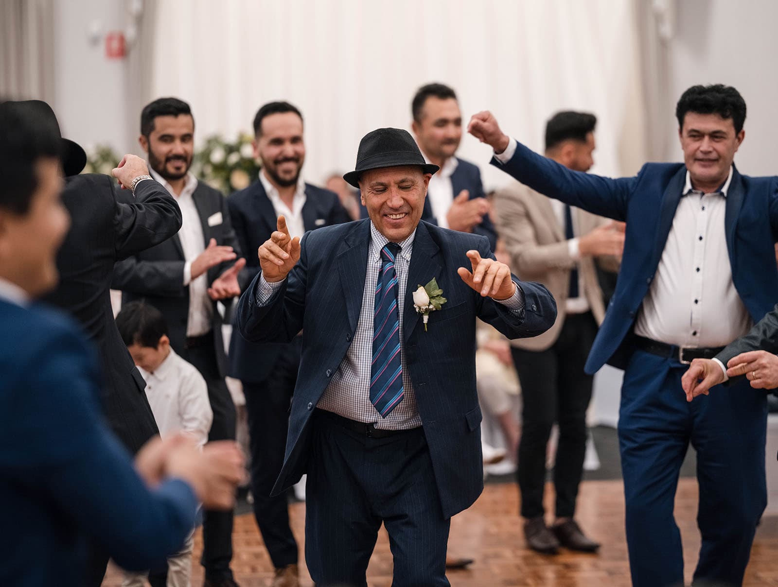 adelaide bridal photoshoot and reception - emre & sara 60 Dancing guests in circle