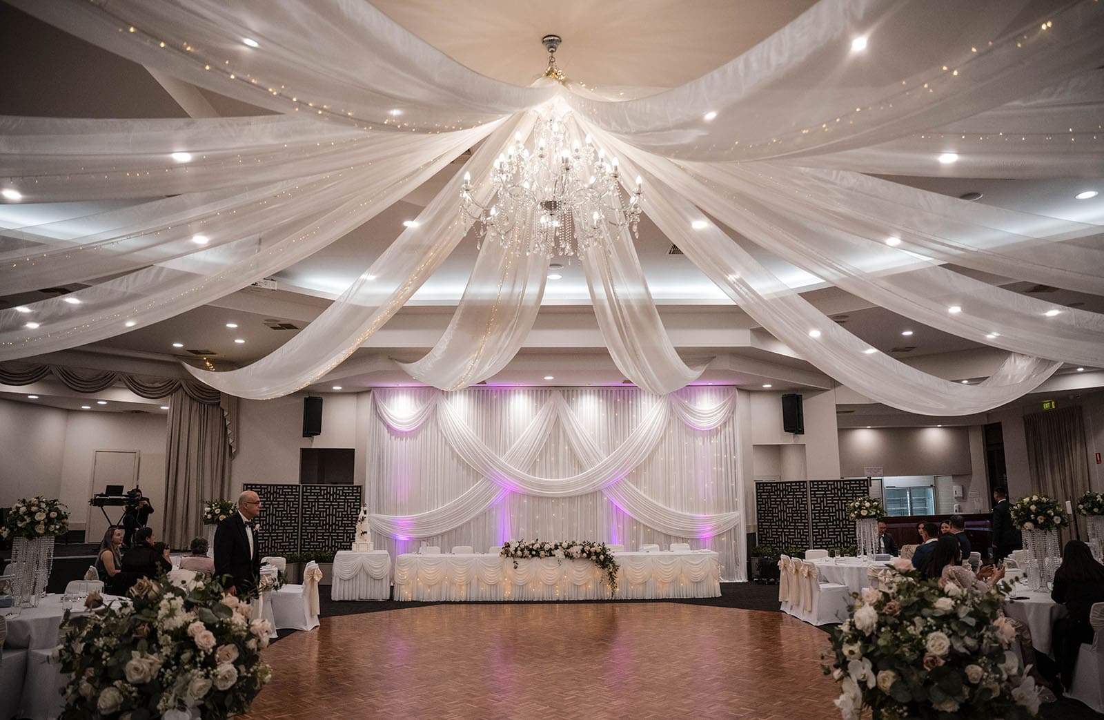 adelaide bridal photoshoot and reception - emre & sara 51 San Giorgio La Molara Community Centre Wedding