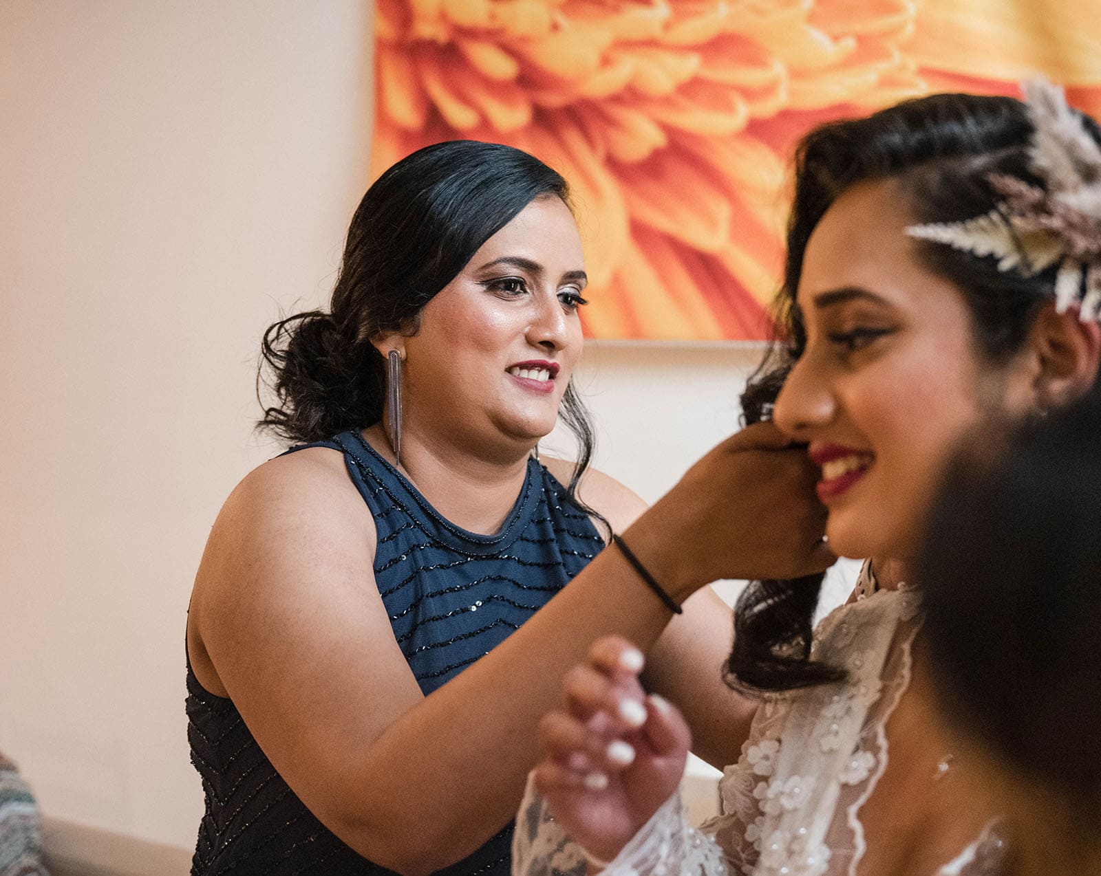 ekhidna winery wedding - chami & bryce 6 Bridesmaid fiddling with hair
