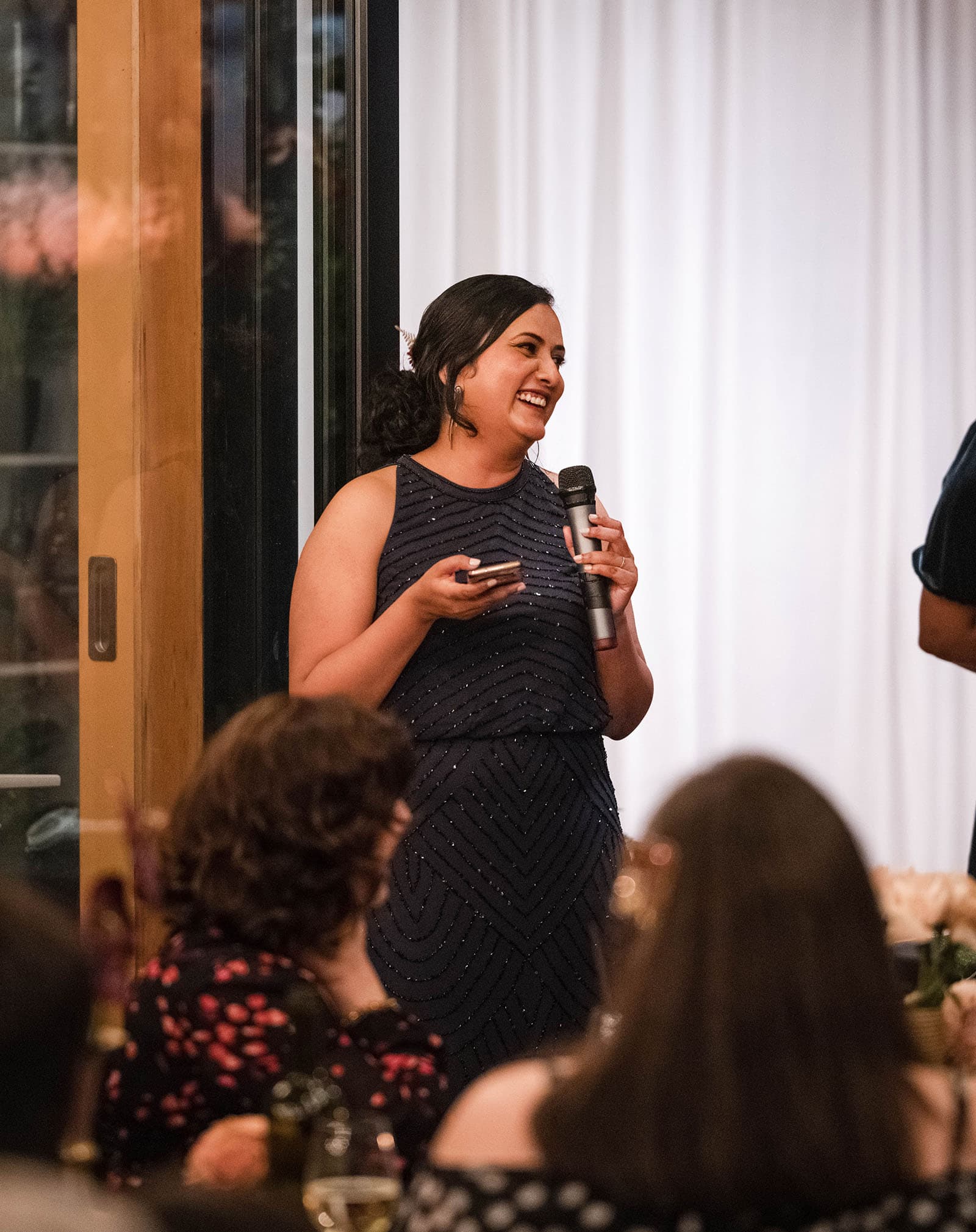 ekhidna winery wedding - chami & bryce 62 Speech giver 2
