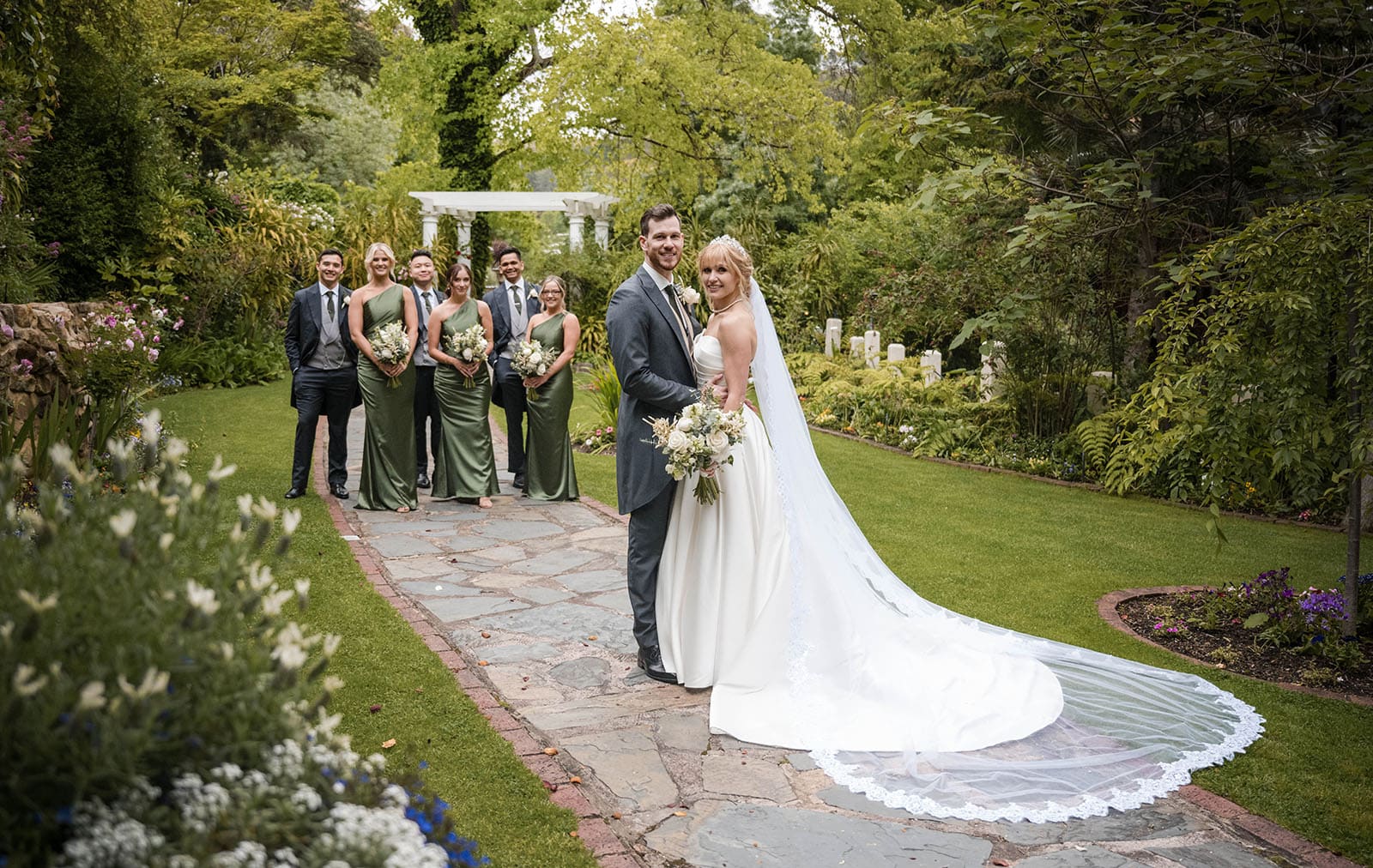 the manor basket range wedding - cassie & danny 48 Bridal party in gardens