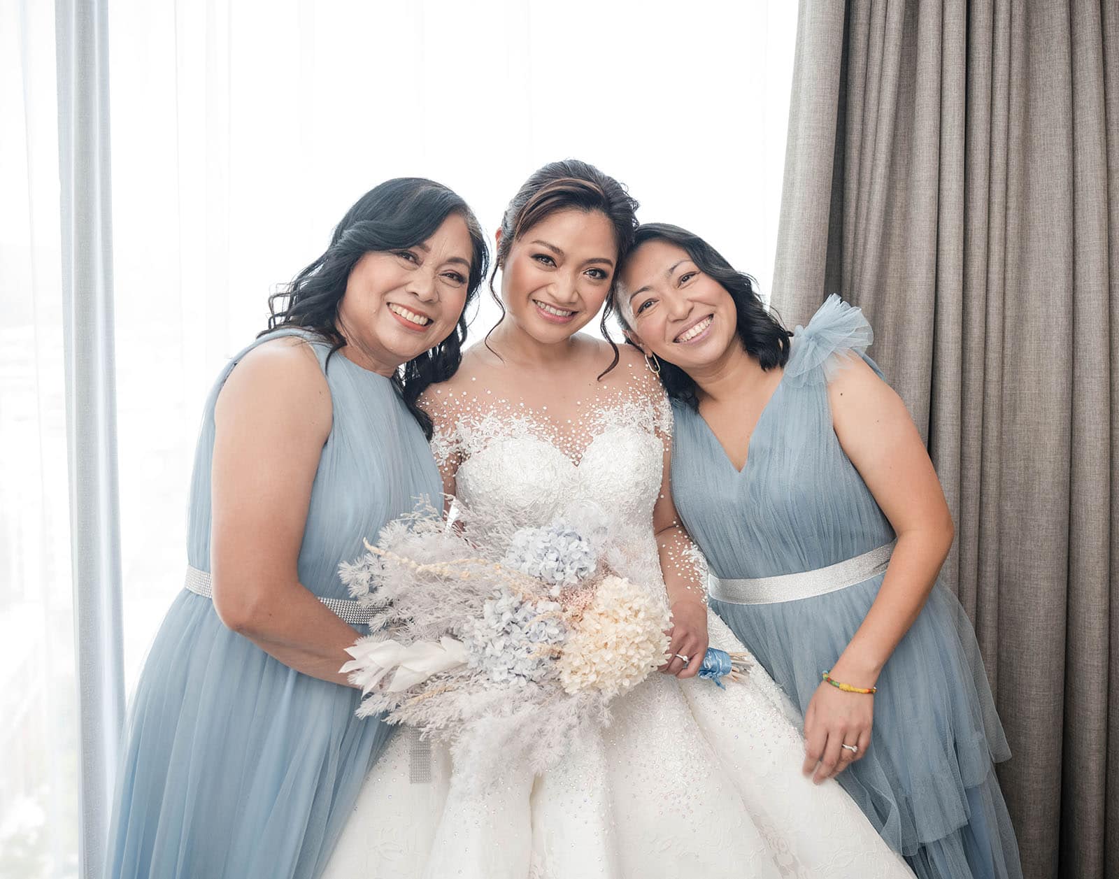 st francis xaviers cathedral wedding - sash & dan 12 Bride with her bridal party