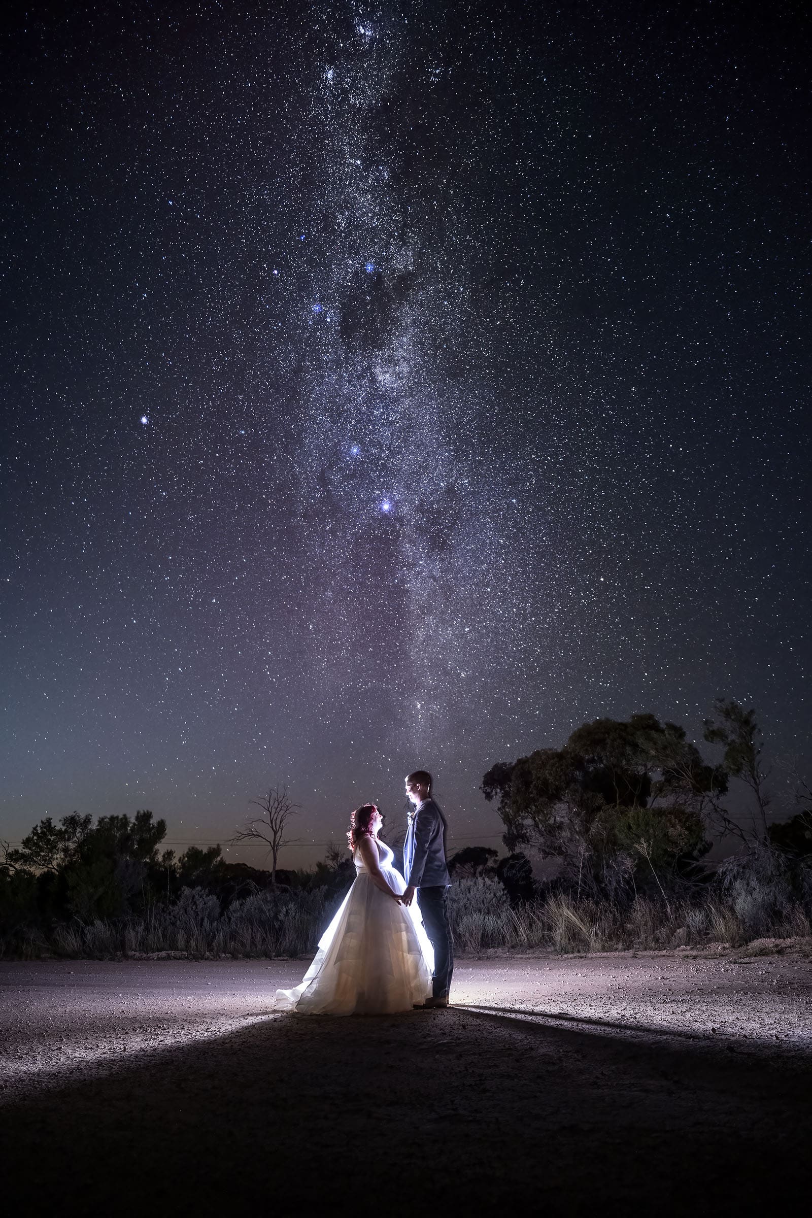 riverland wine centre wedding - lisa & mitch 211 bride and groom under starry sky
