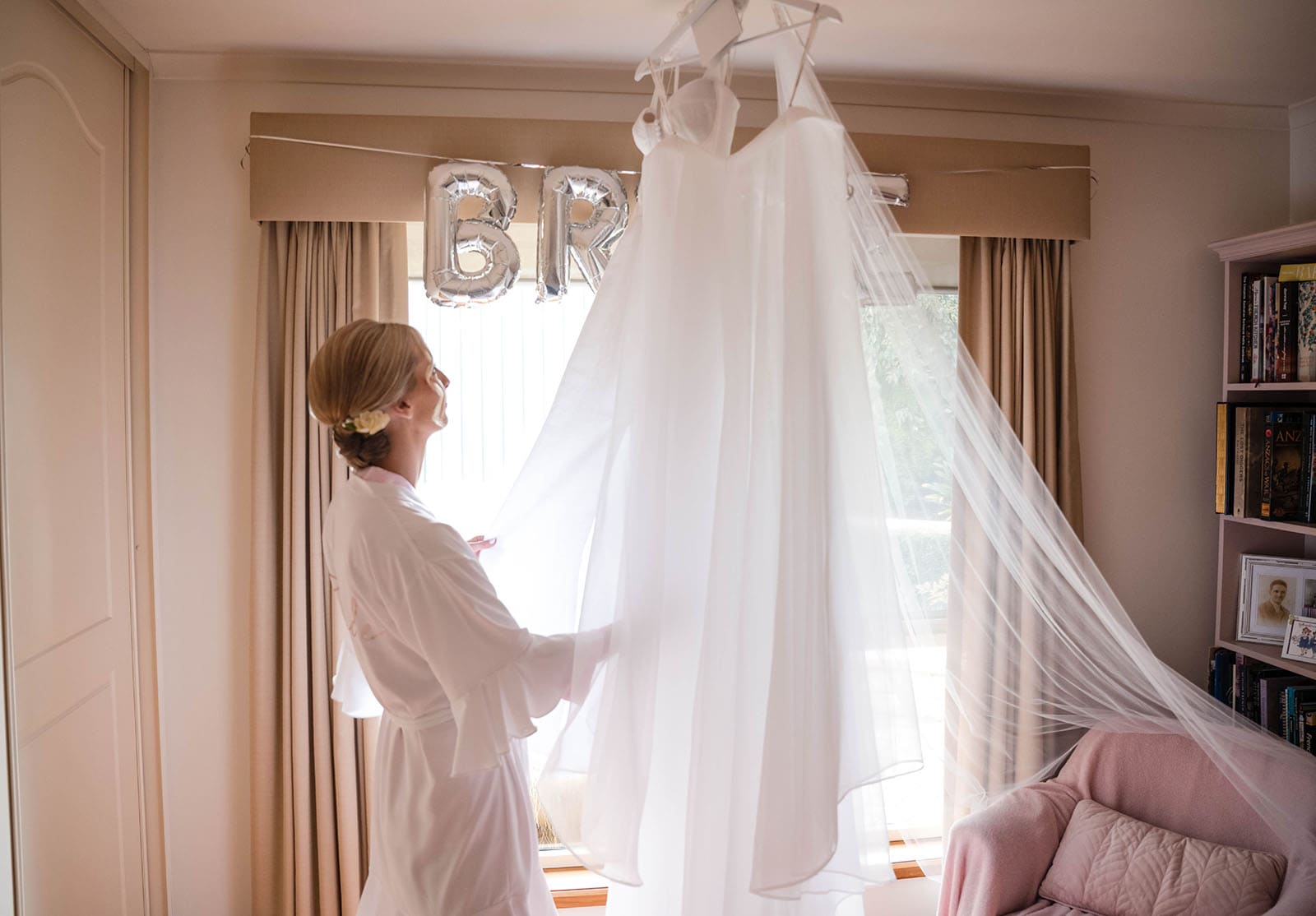 house on haines wedding - danieka & jack 26 Bride fluffing wedding dress