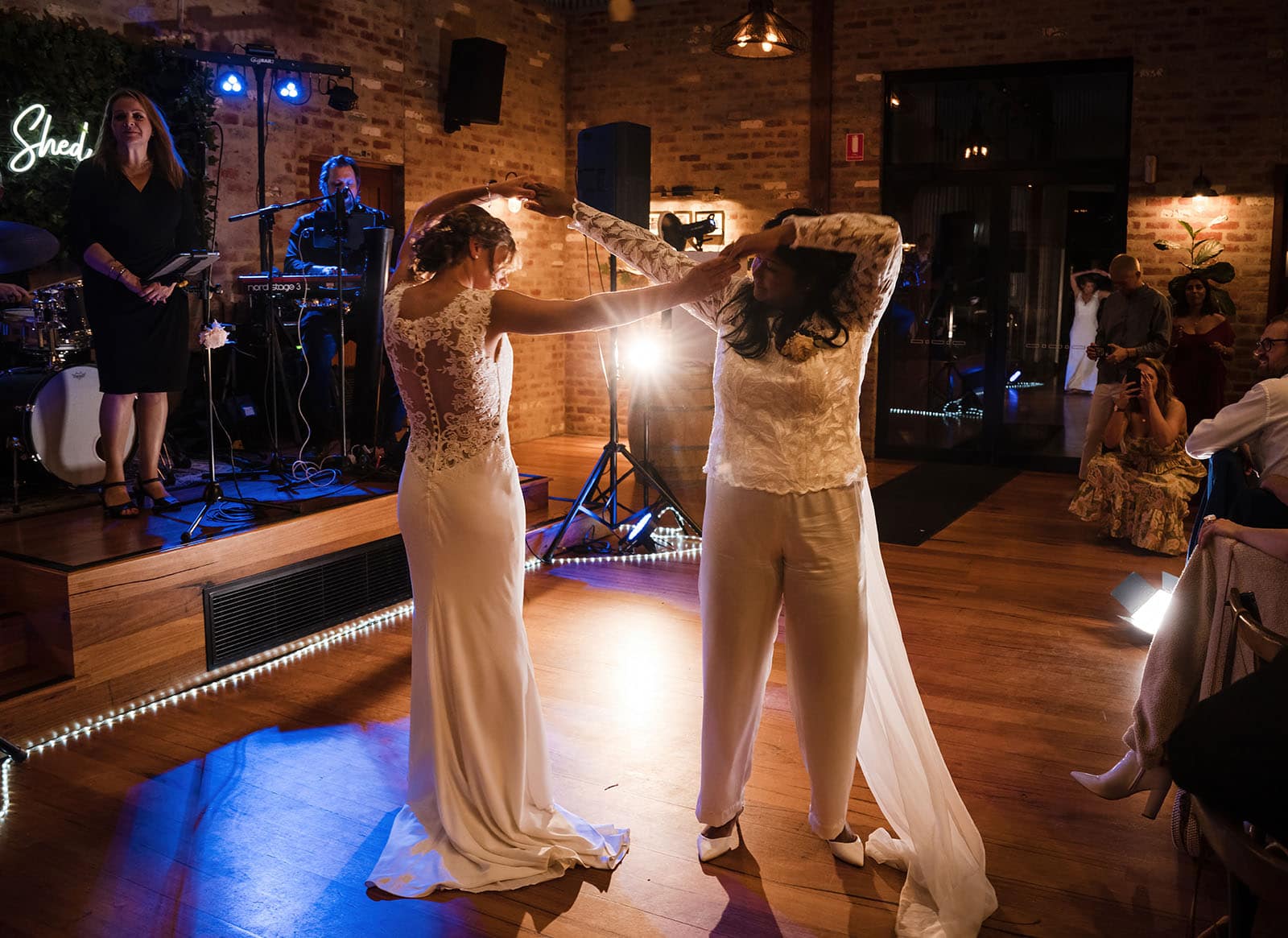vine shed wedding - kat & katie 255 Bridal first dance