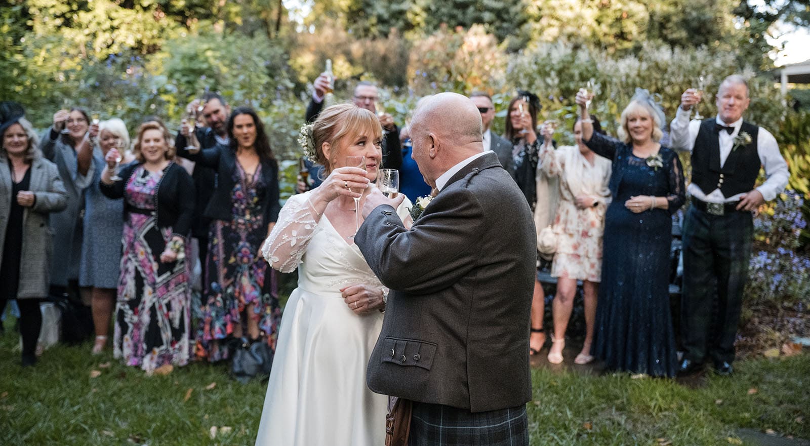 barbershop gazebo wedding, botanic gardens - helen & john 17 Cheers in front of group