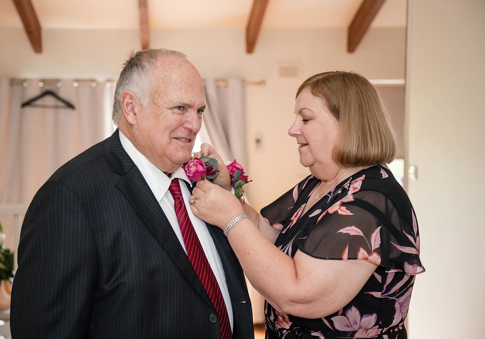 ten22 wedding - julia & daniel 138 Grooms parents getting ready
