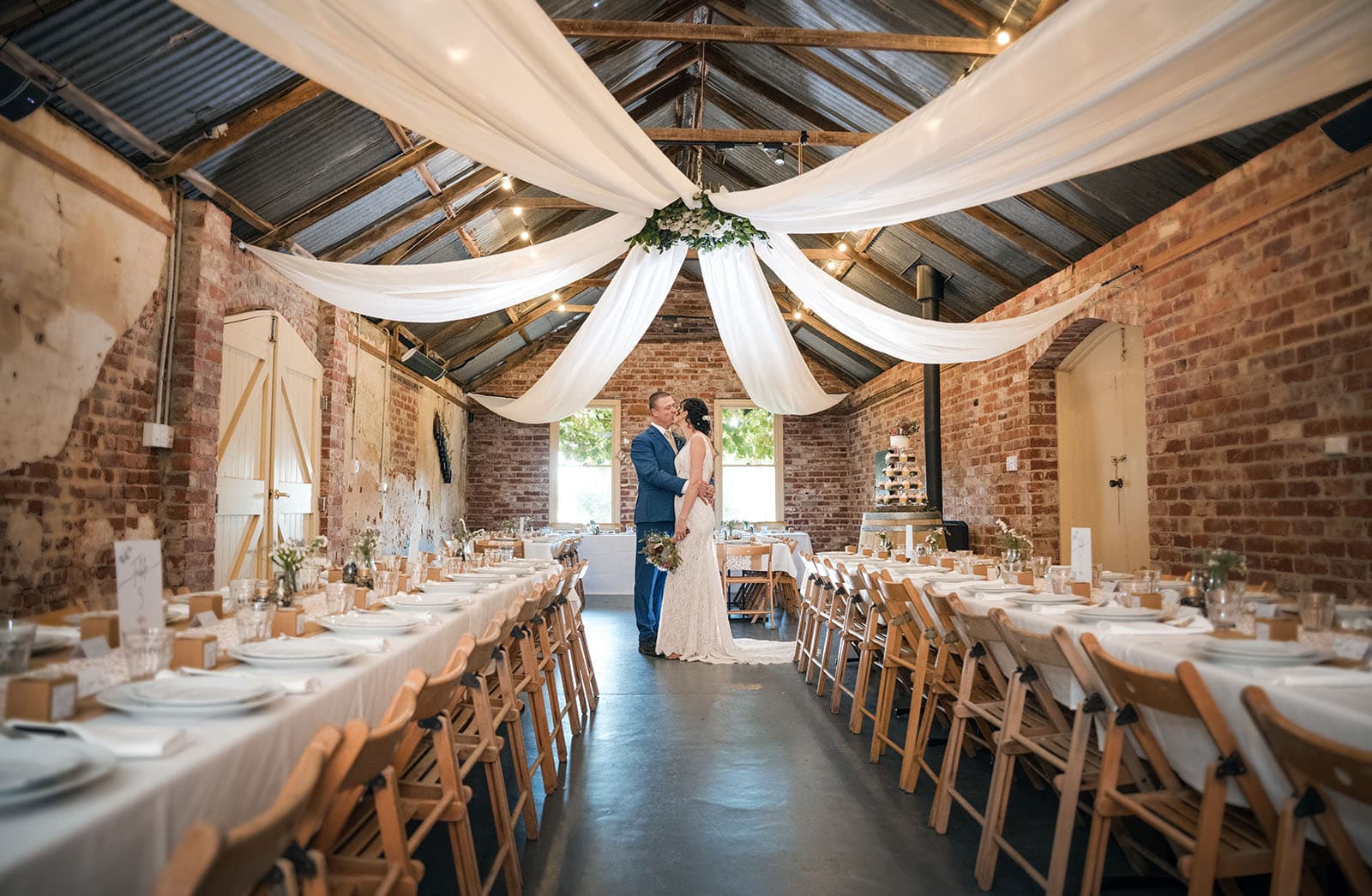 white hill estate wedding - catherine & sean 320 Inside White Hill Esatte wedding reception