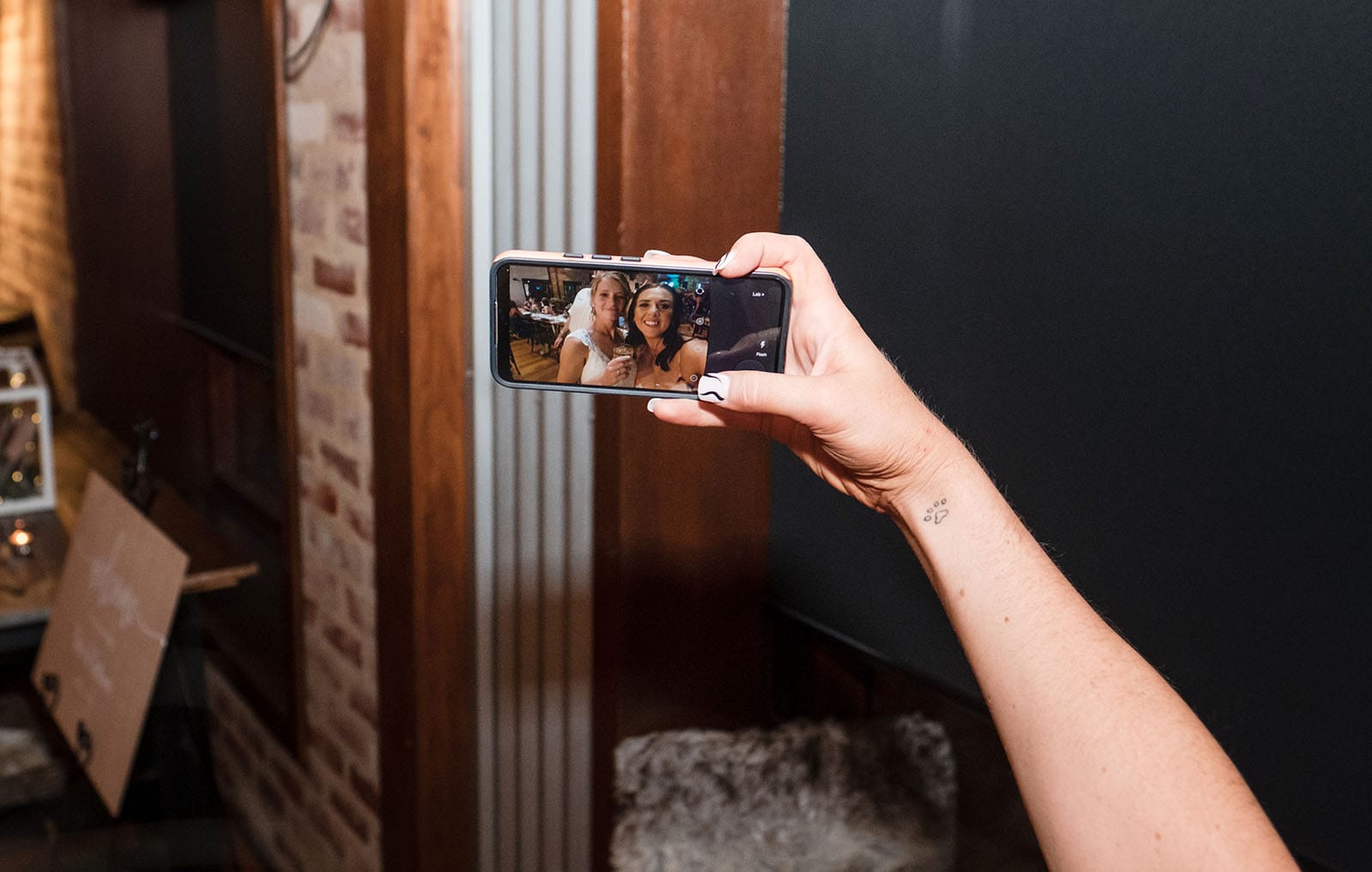 vine shed wedding - kat & katie 257 Selfy