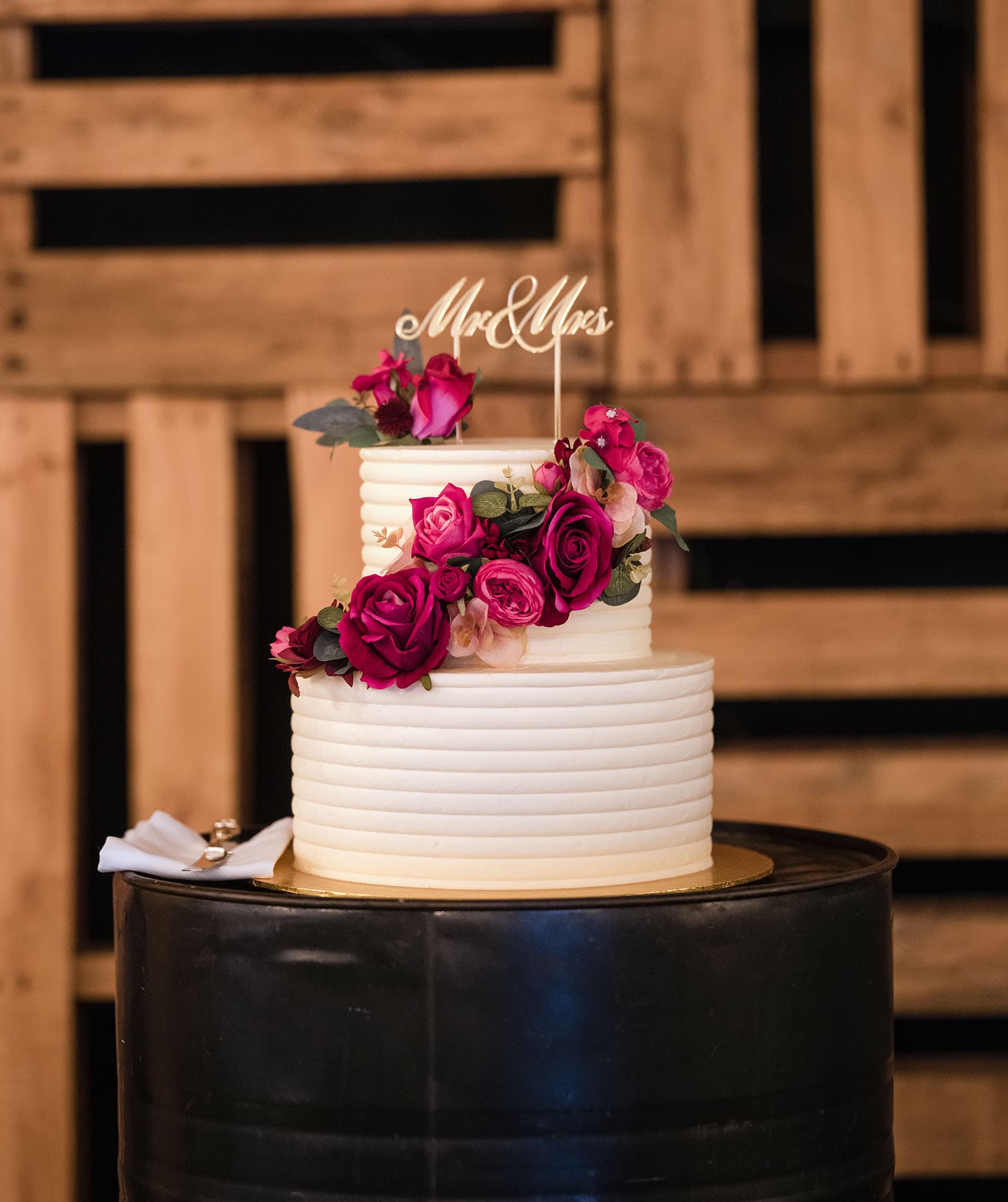 ten22 wedding - julia & daniel 175 Two tiered wedding cake with pink flowers