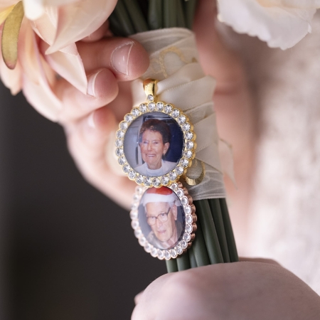 wedding bouquet photo memory charm with rhinestones 1 Wedding Bouquet Photo Memory Charm with Rhinestones