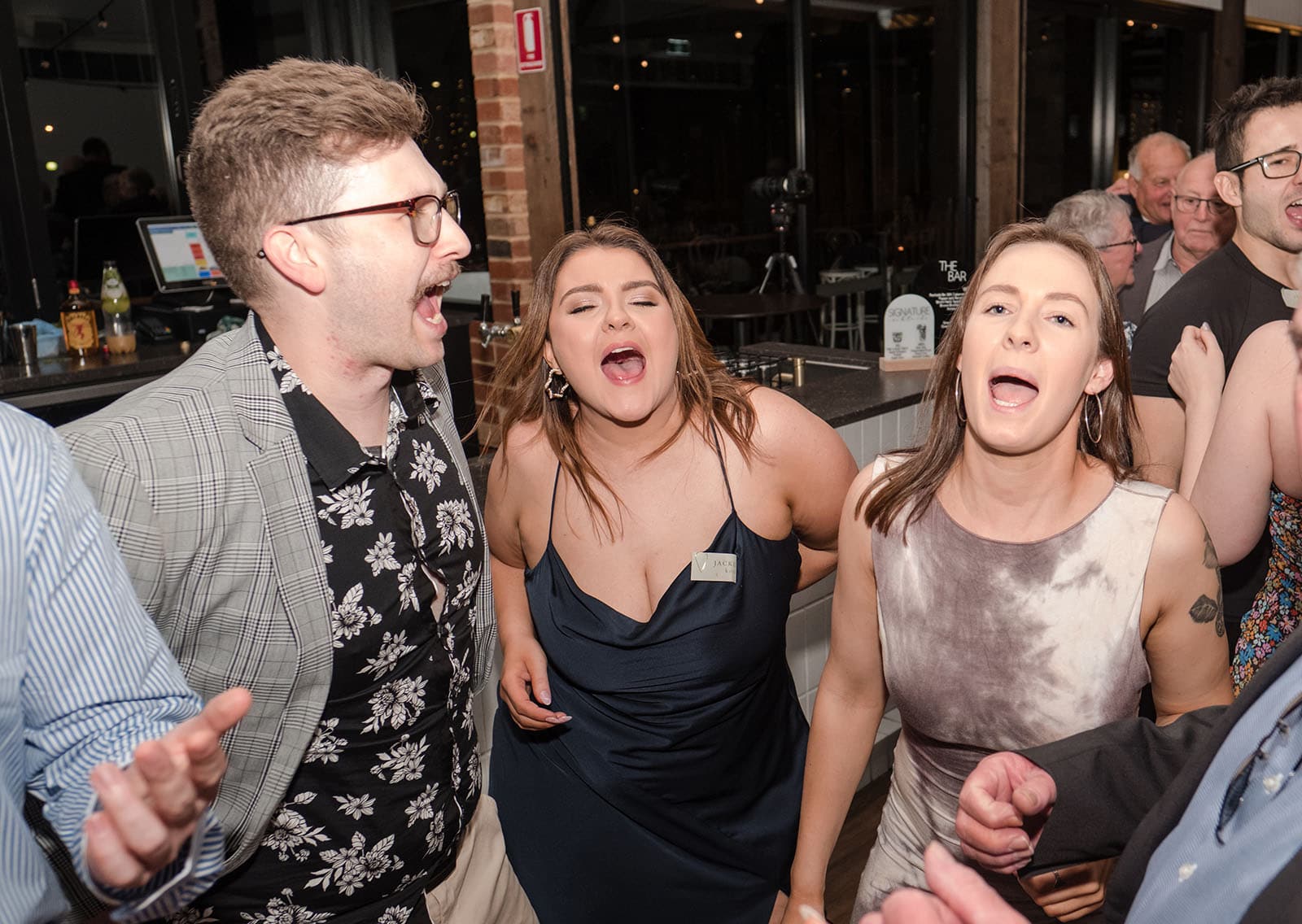 the house on haines wedding - emily & andrew 240 Singing guests