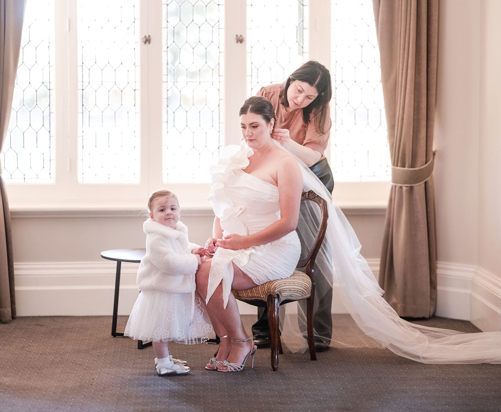 glenelg's partridge house wedding - emma & steven 131 Little one helping Mum get ready