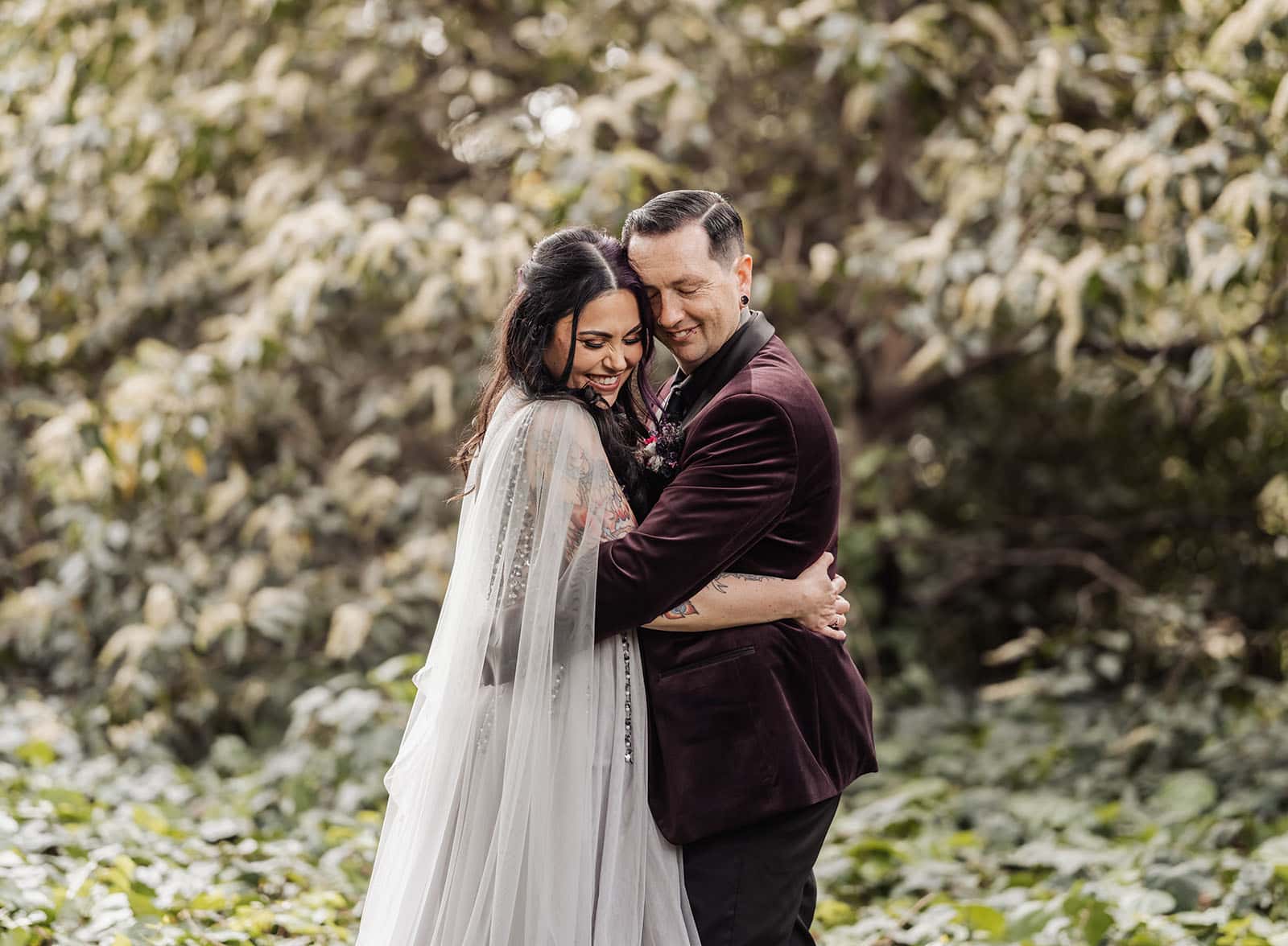 palm house gardens wedding - ayla & drew 177 Bridal hugs and smiles