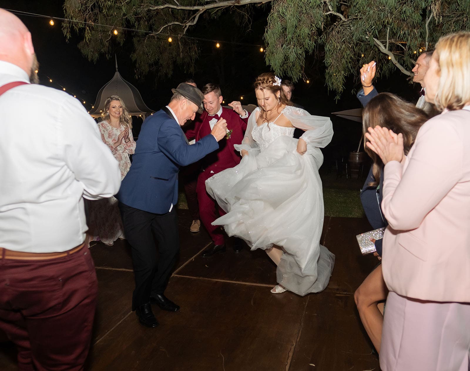 templewood house wedding - michelle & andrew 53 Bride dancing