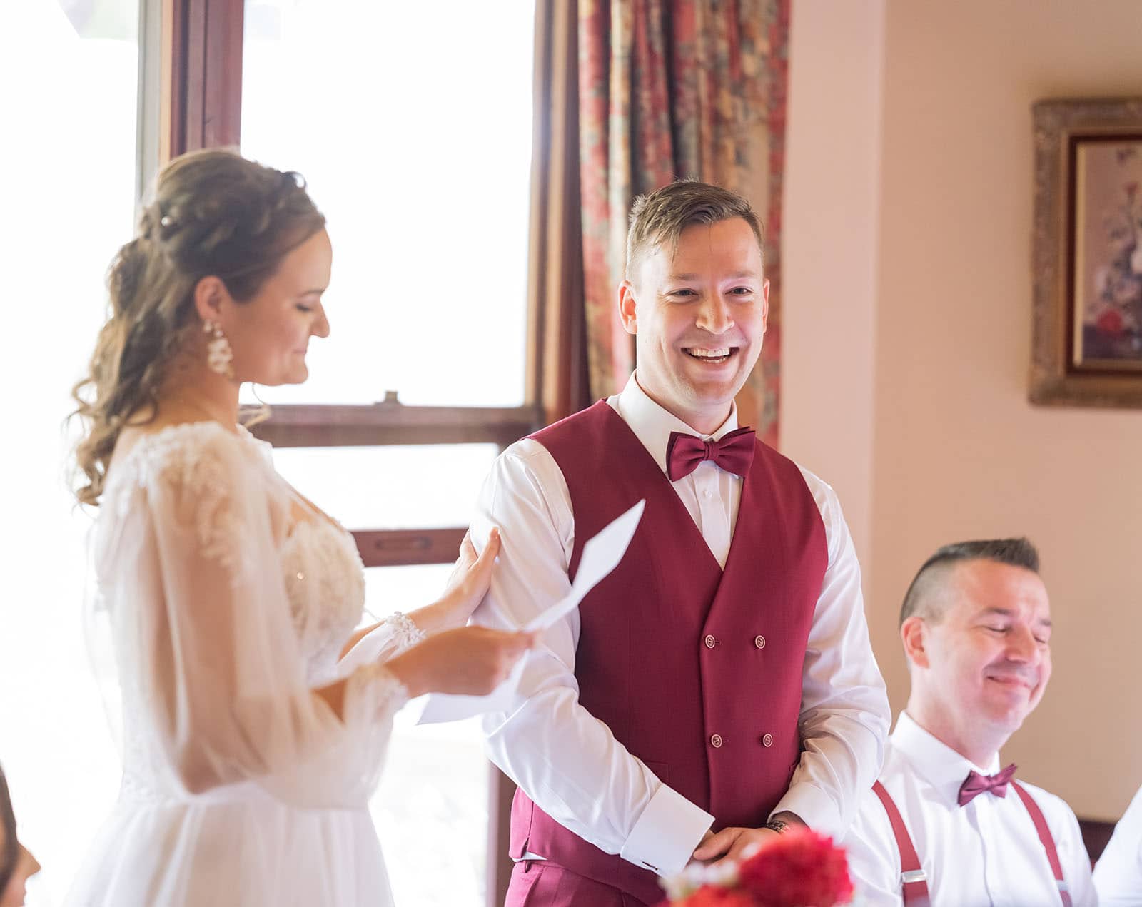templewood house wedding - michelle & andrew 45 Bride giving speech