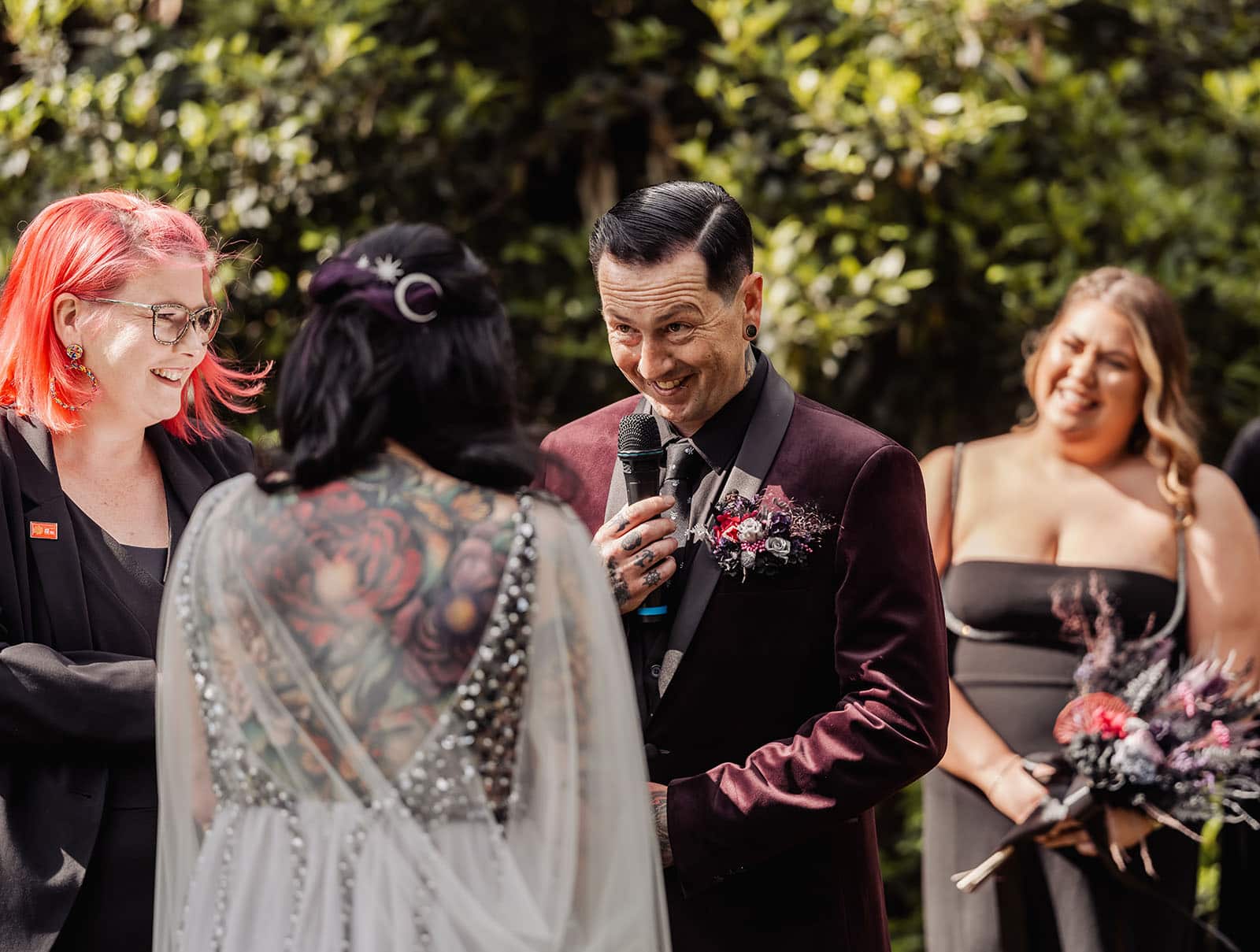 palm house gardens wedding - ayla & drew 148 groom reciting vows