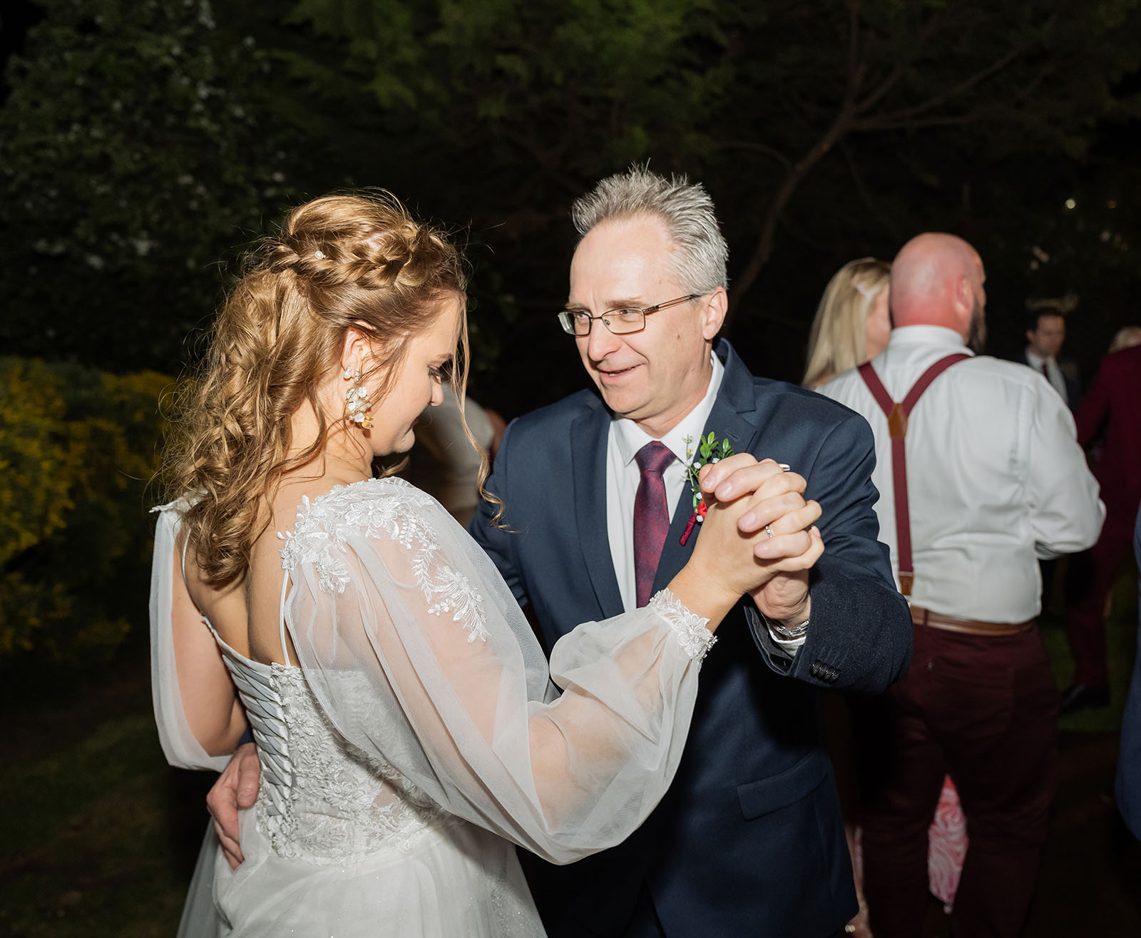 templewood house wedding - michelle & andrew 51 Guests on the outdoor dance floor