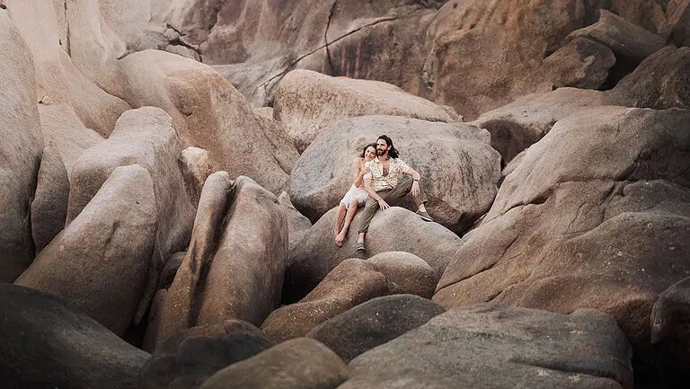 Magnetic Island Photoshoot - Kerri & Tony