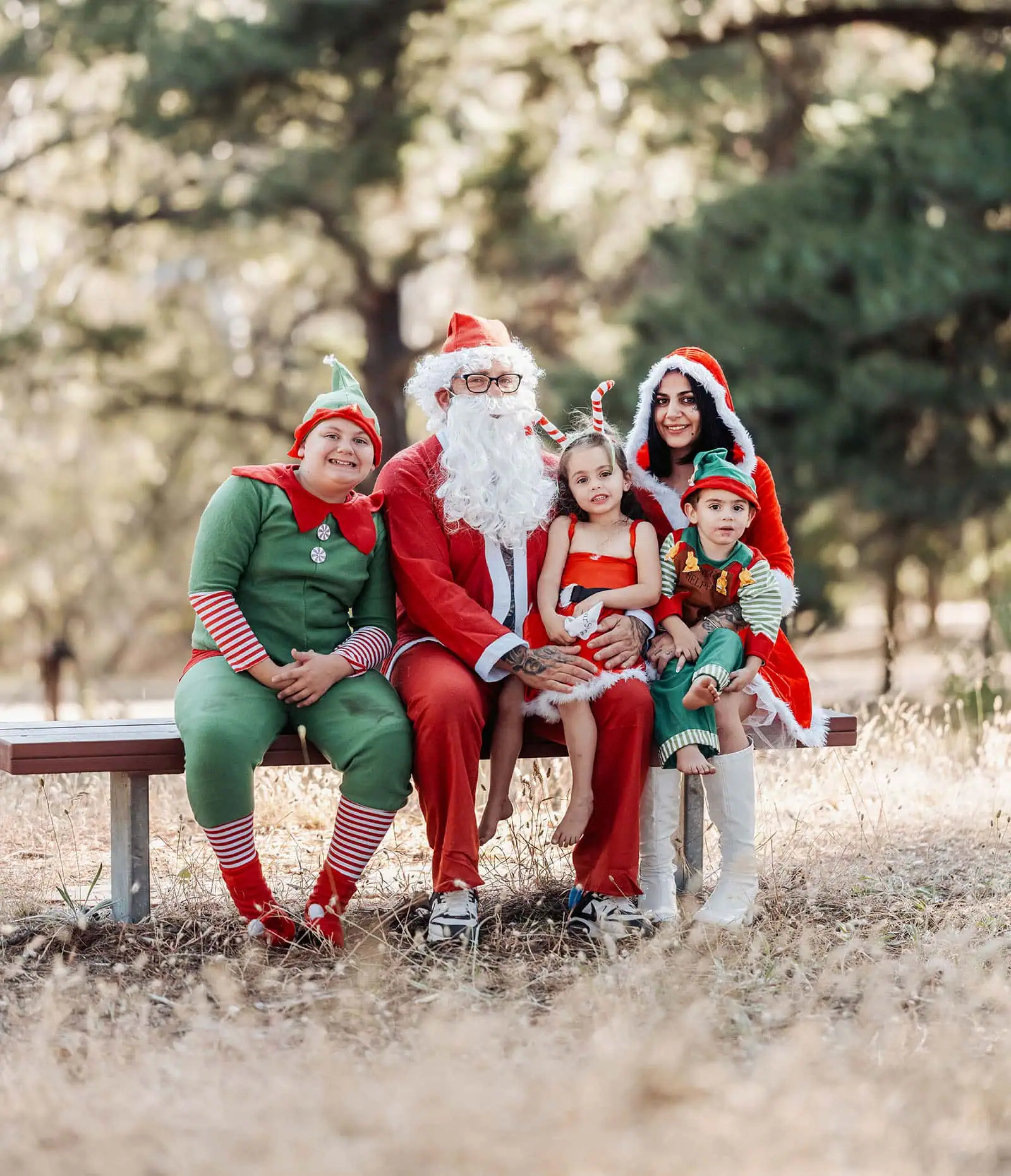 last minute father christmas photoshoot 39 Last Minute Father Christmas Photoshoot