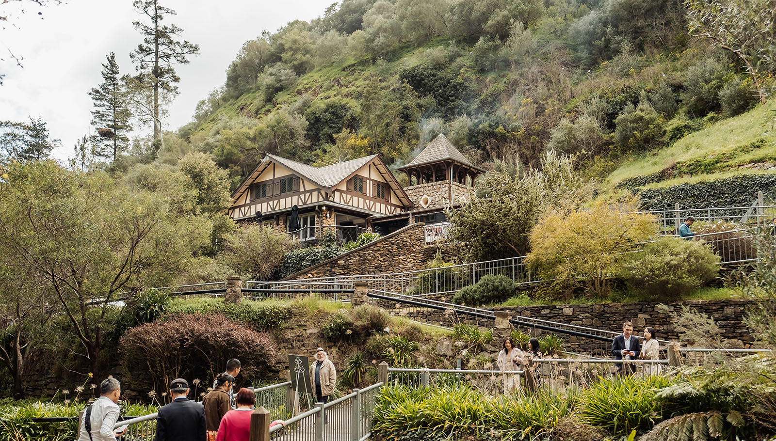 utopia waterfall gully wedding - sally & ben 217 Utopia @ Waterfall Gully