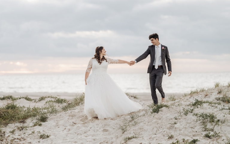 Slavic Pentacostal Church Wedding – Lilia & Timotei