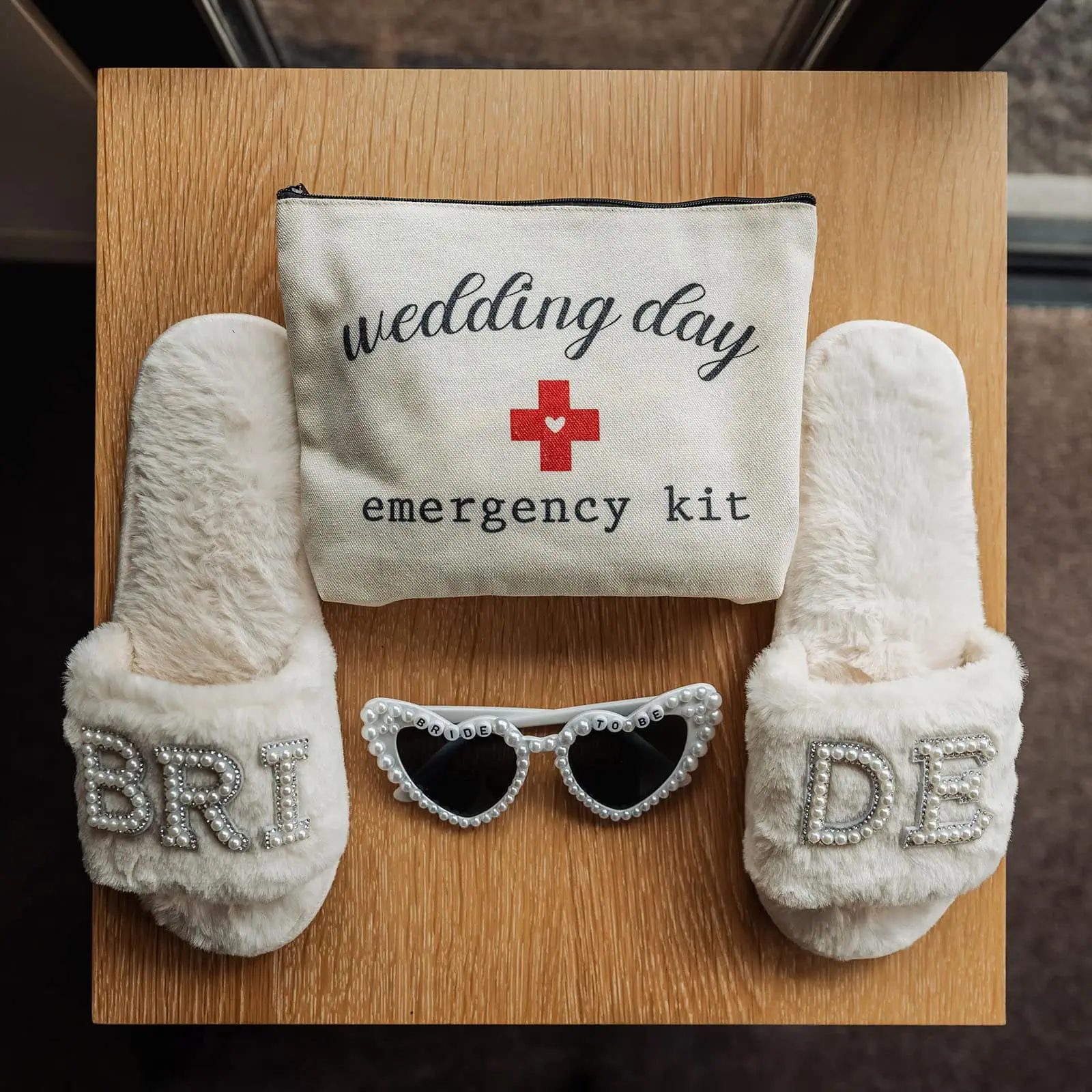 country victoria wedding in corrunnun – rachelle & anthony 300 Brides essential emergency kit for wedding day mishaps.