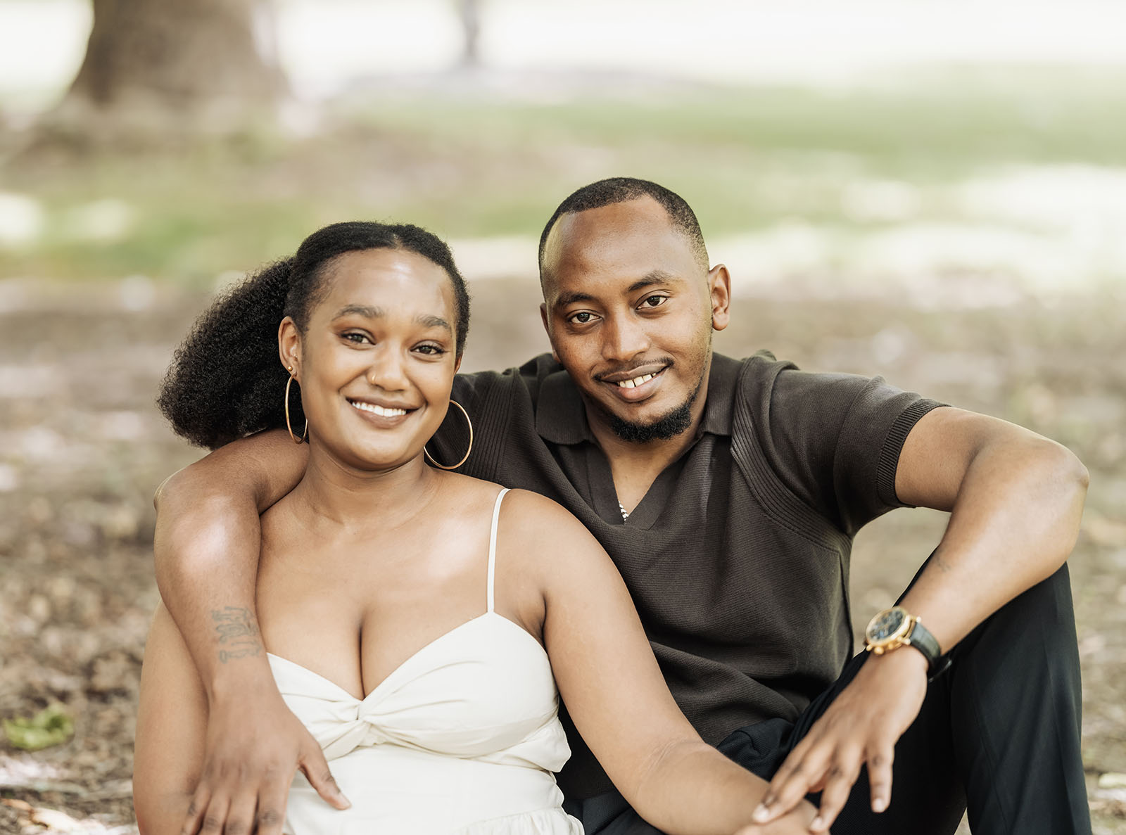 mt lofty botanic gardens couples shoot – ruth & emanuel 3 Happy couple enjoying a sunny day in a lush park setting.