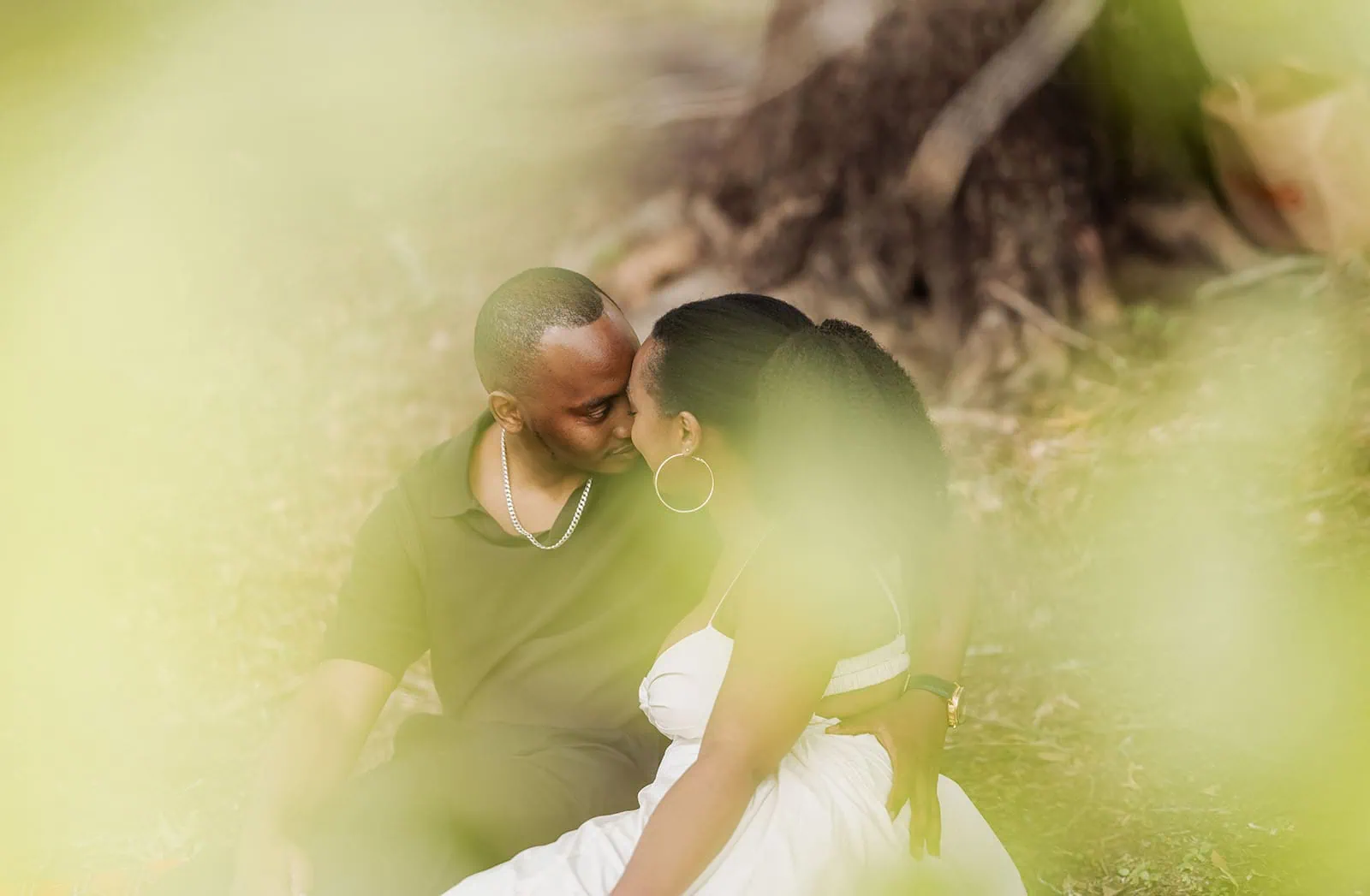 mt lofty botanic gardens couples shoot – ruth & emanuel 6 Romantic couple sharing a tender moment at sunset on a beach.