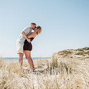 surprise port willunga beach proposal – amy & matt 2 Surprise Port Willunga Beach Proposal – Amy & Matt