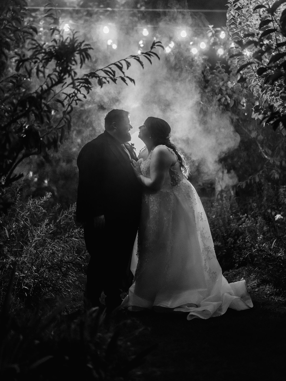 comida wedding - georgia & james 57 Romantic couple in garden, black and white, intimate moment, elegance, dreamy light.