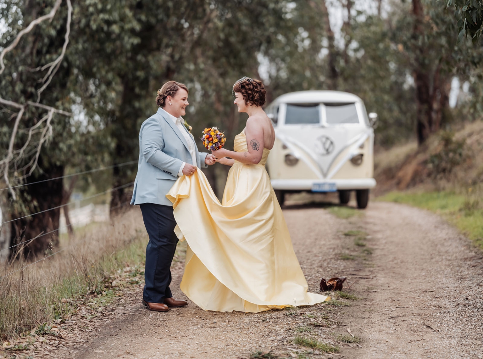 tiny house on the prairie wedding - lauren & bek 15 Outdoor woodland wedding couple with bouquet and vintage Volkswagen van.